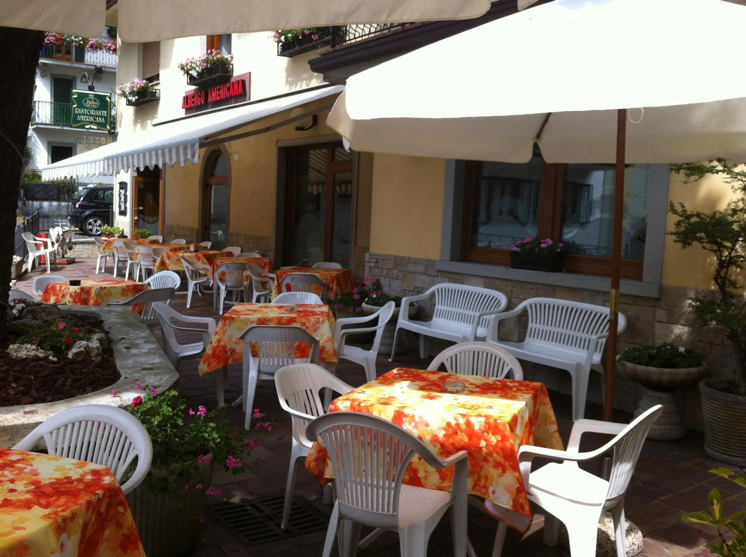 Facade/entrance in Hotel Americana