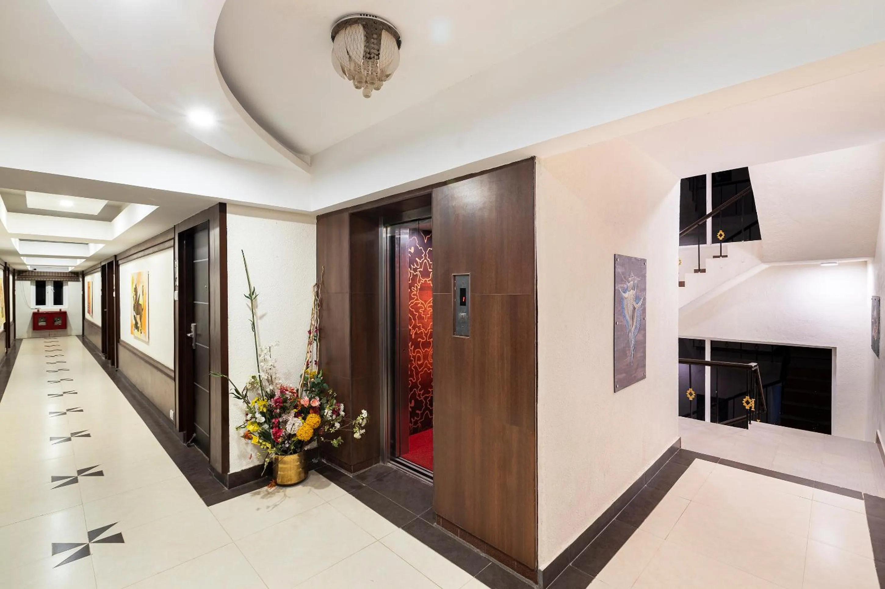 elevator in juSTa Sarang Rameshwaram