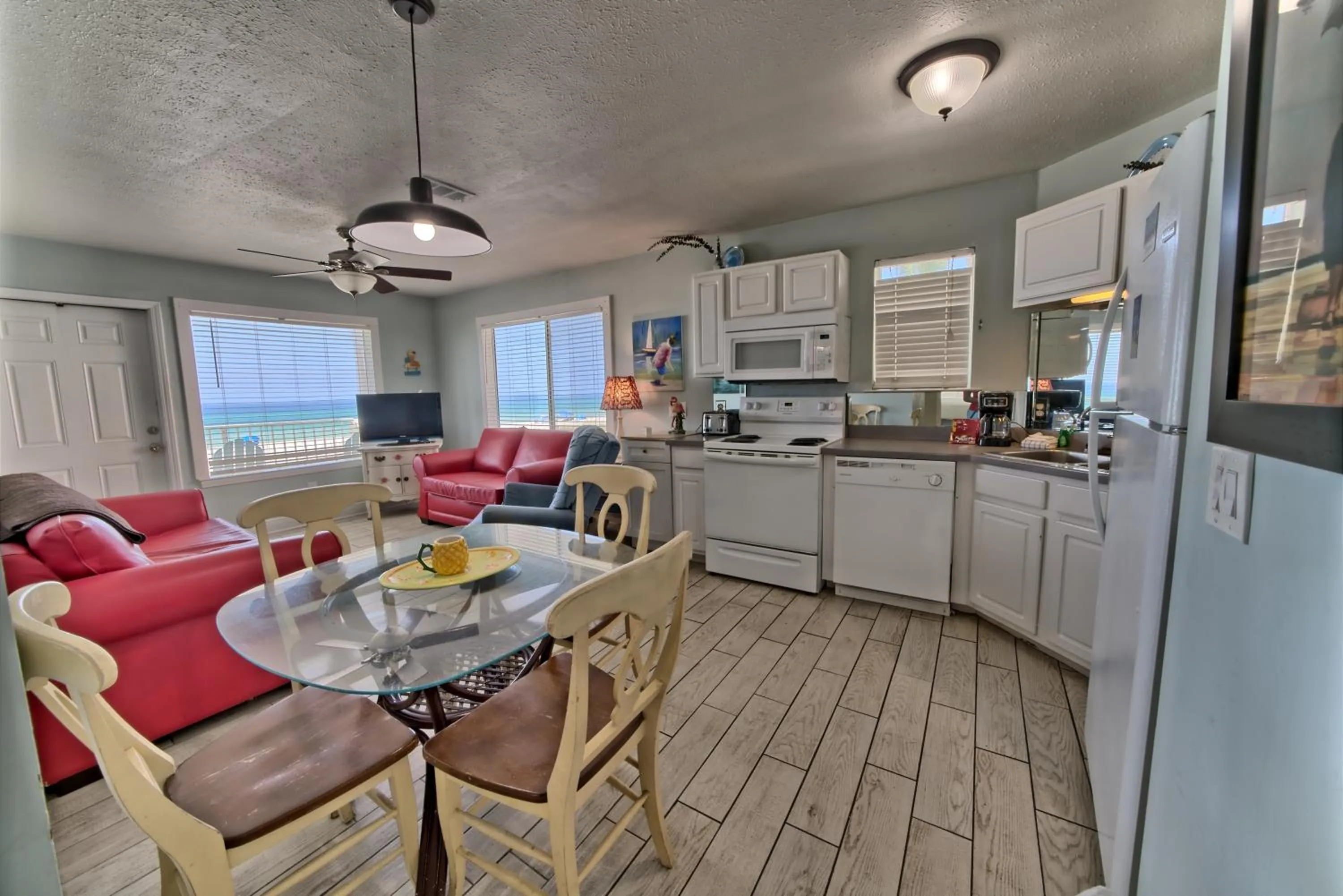 Living room in Pineapple Villas
