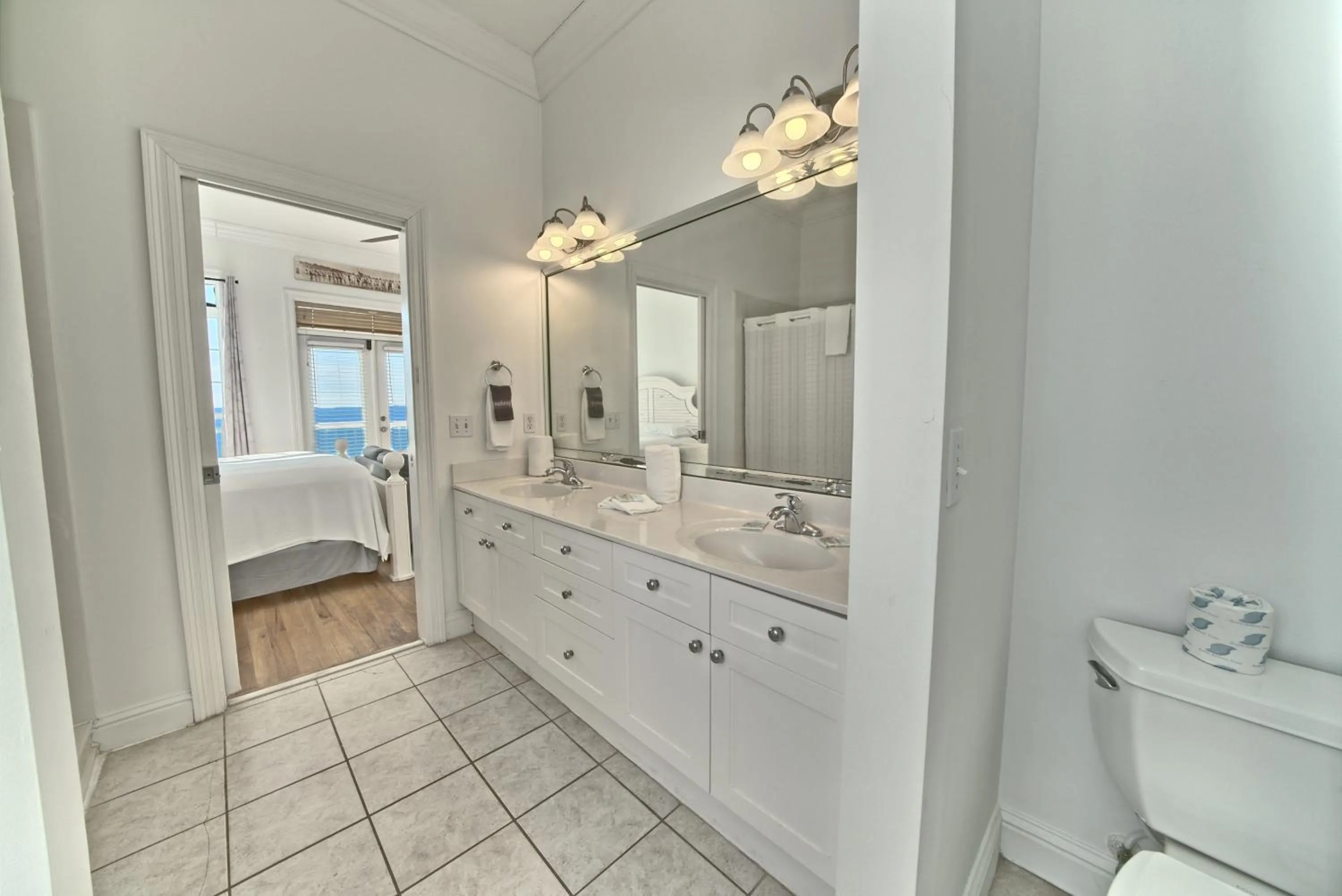 Shower in Pineapple Villas