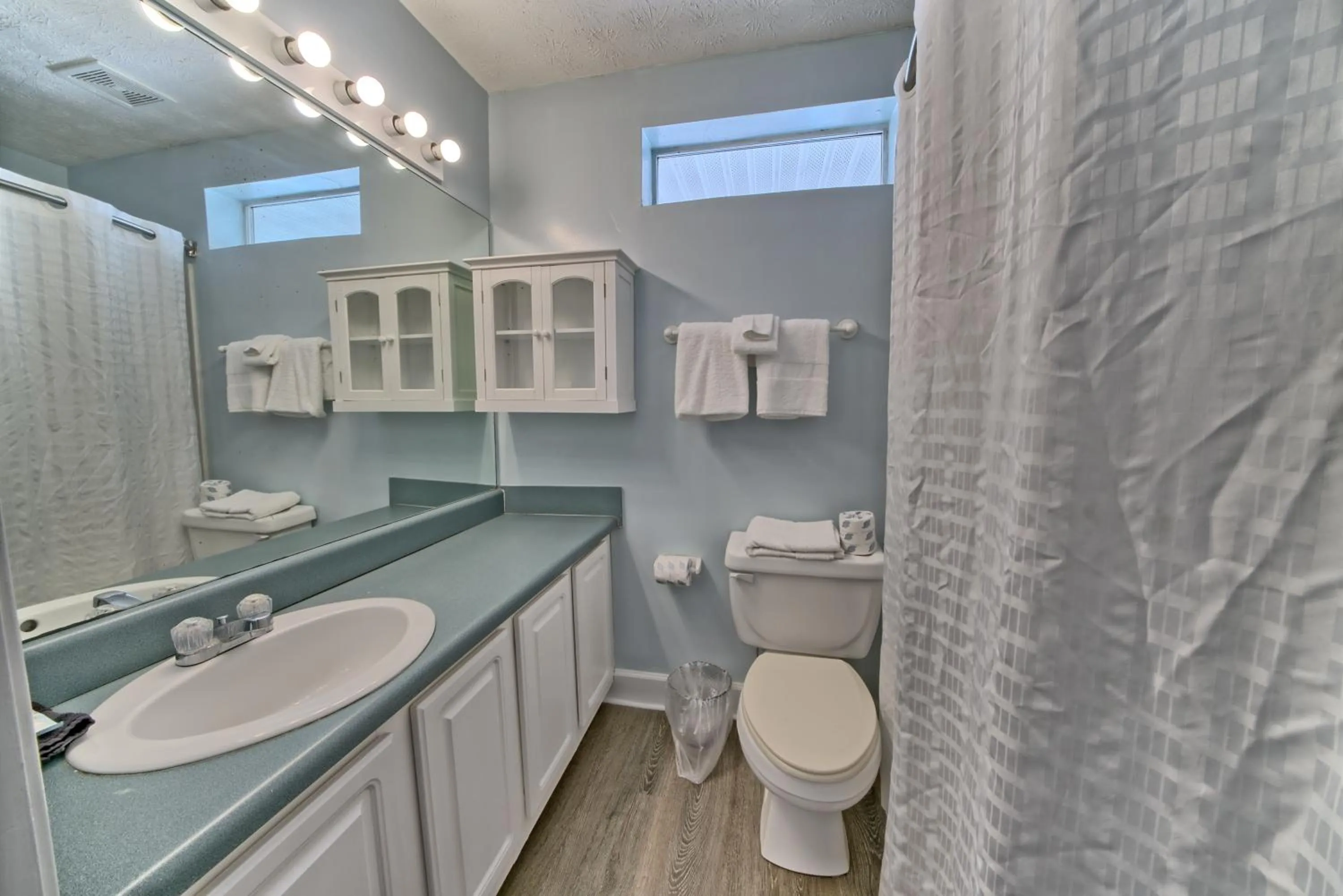 Bathroom in Pineapple Villas