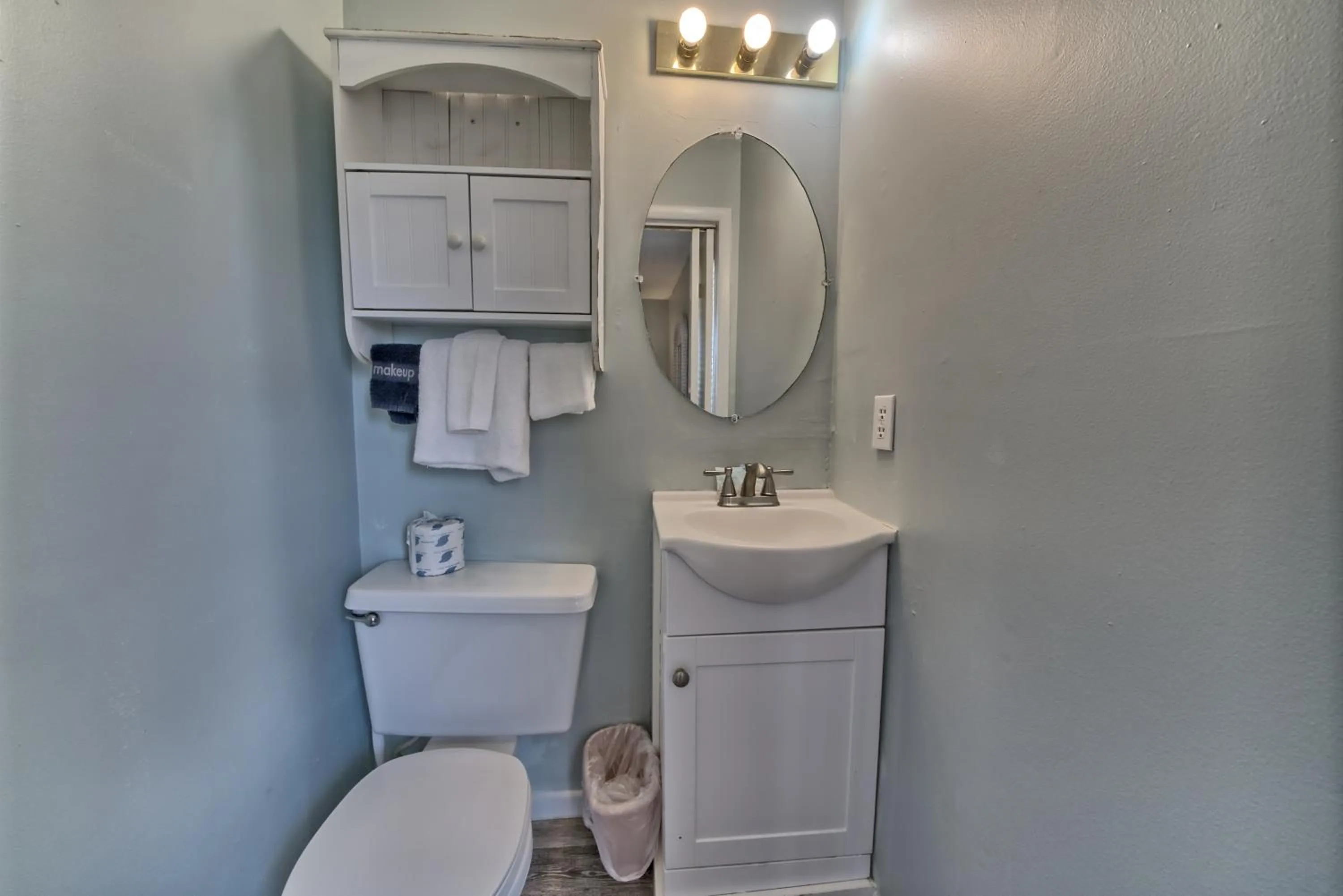 Bathroom in Pineapple Villas
