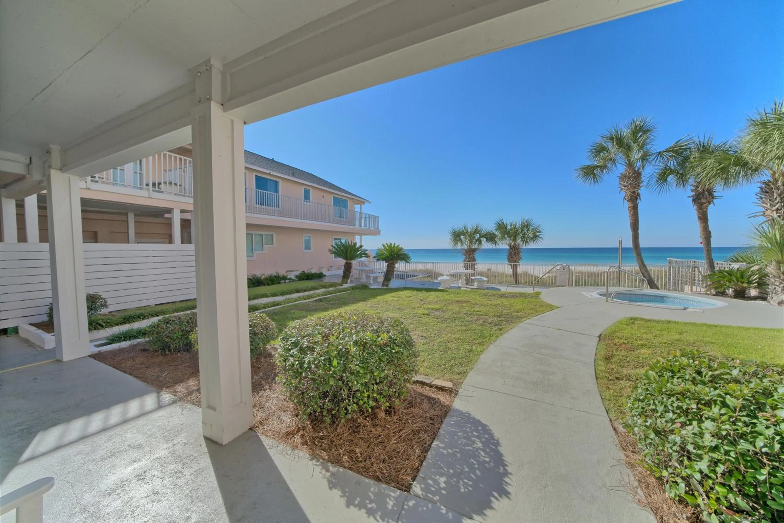 Patio in Pineapple Villas