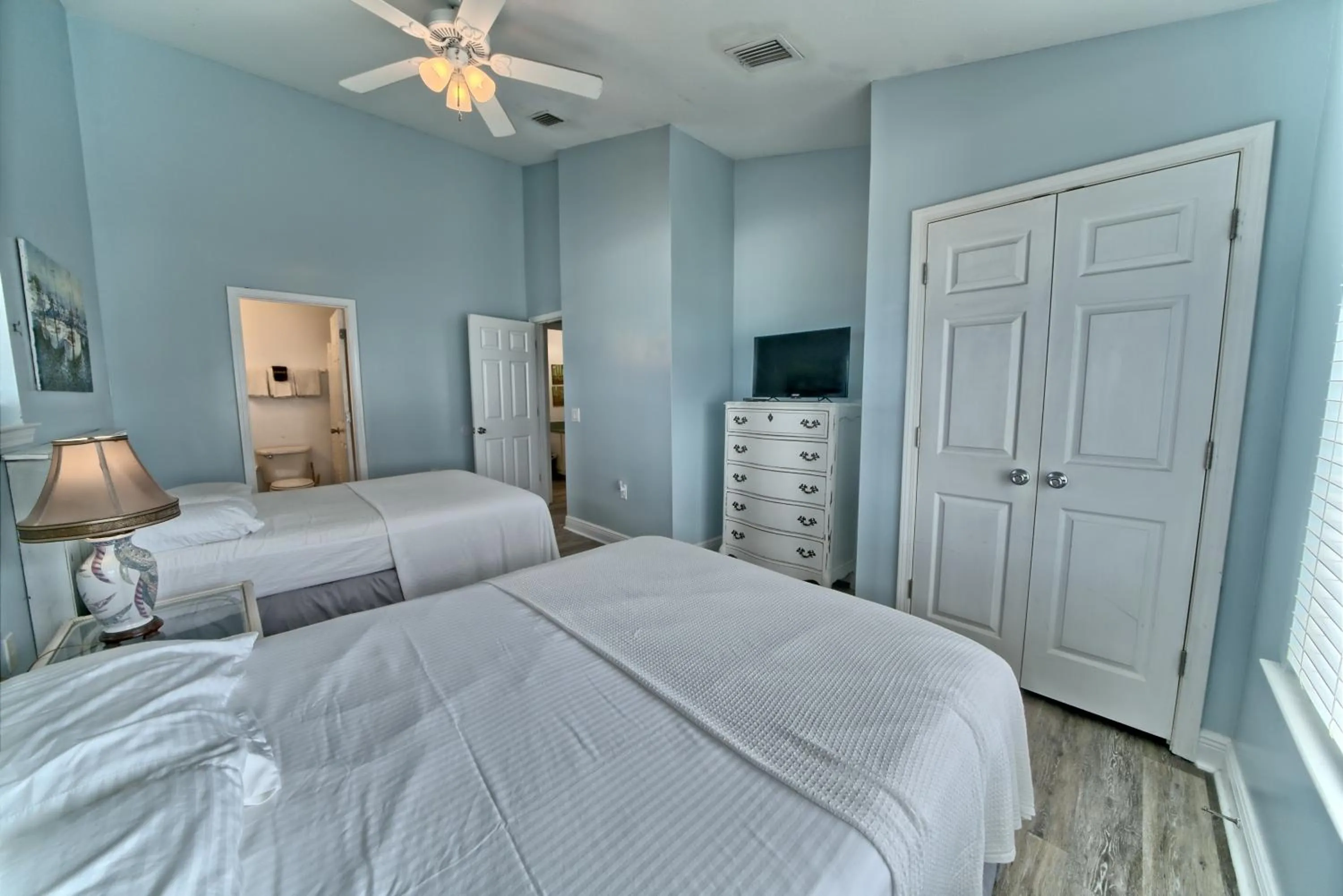 Bed in Pineapple Villas