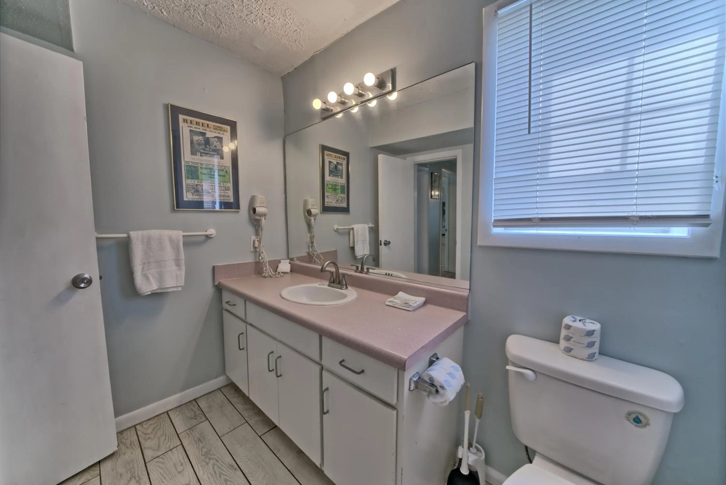 Bathroom in Pineapple Villas
