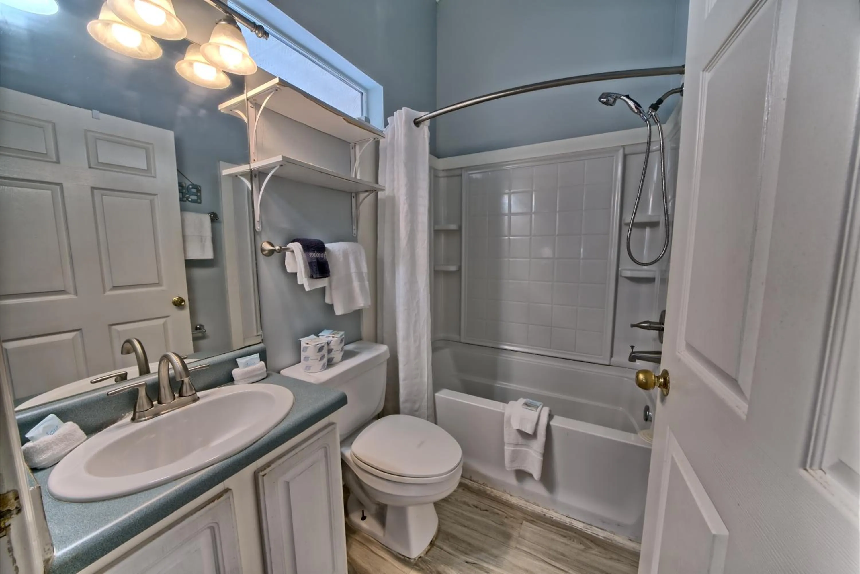 Bathroom in Pineapple Villas