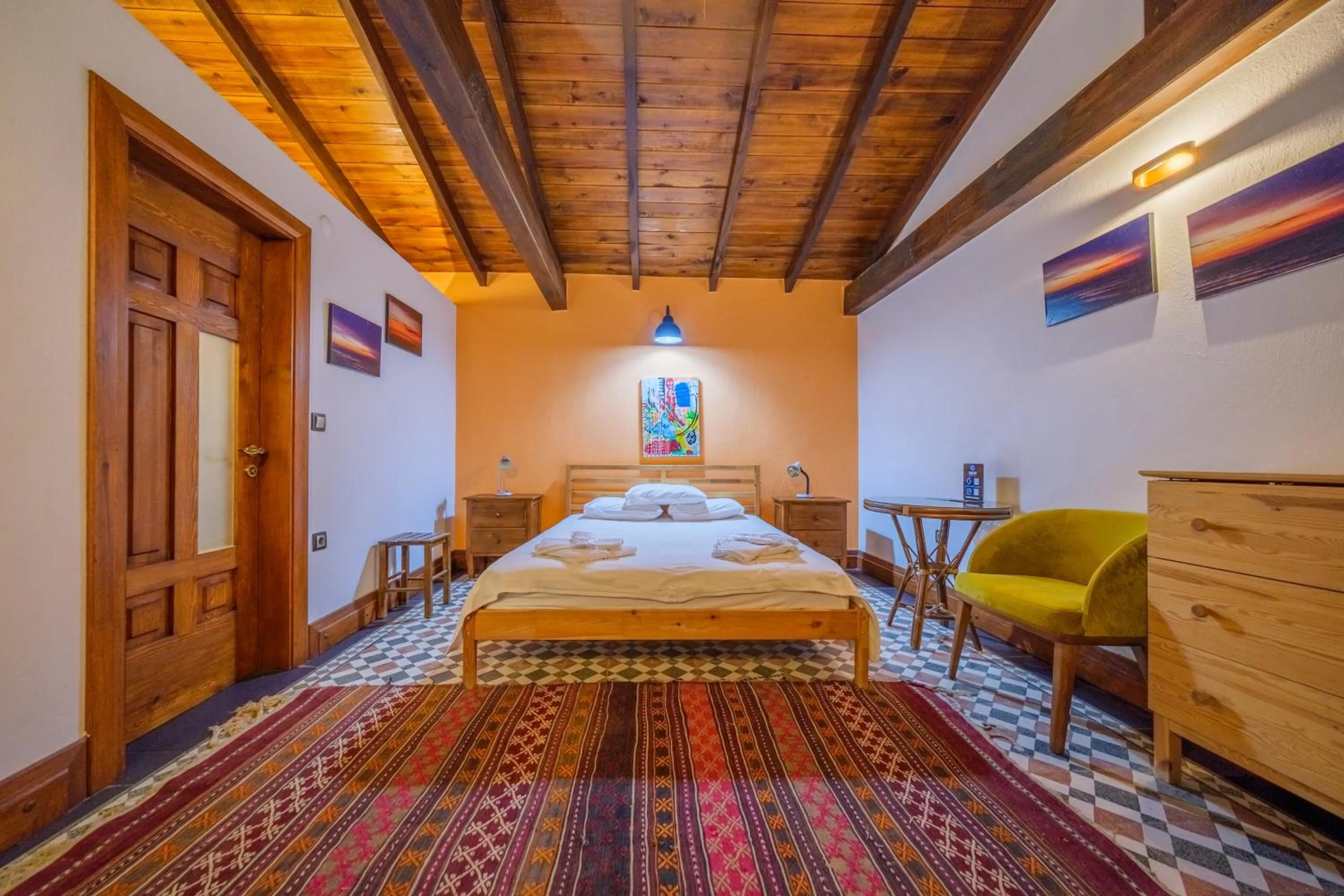 Bed in Mavras Tas Odalar