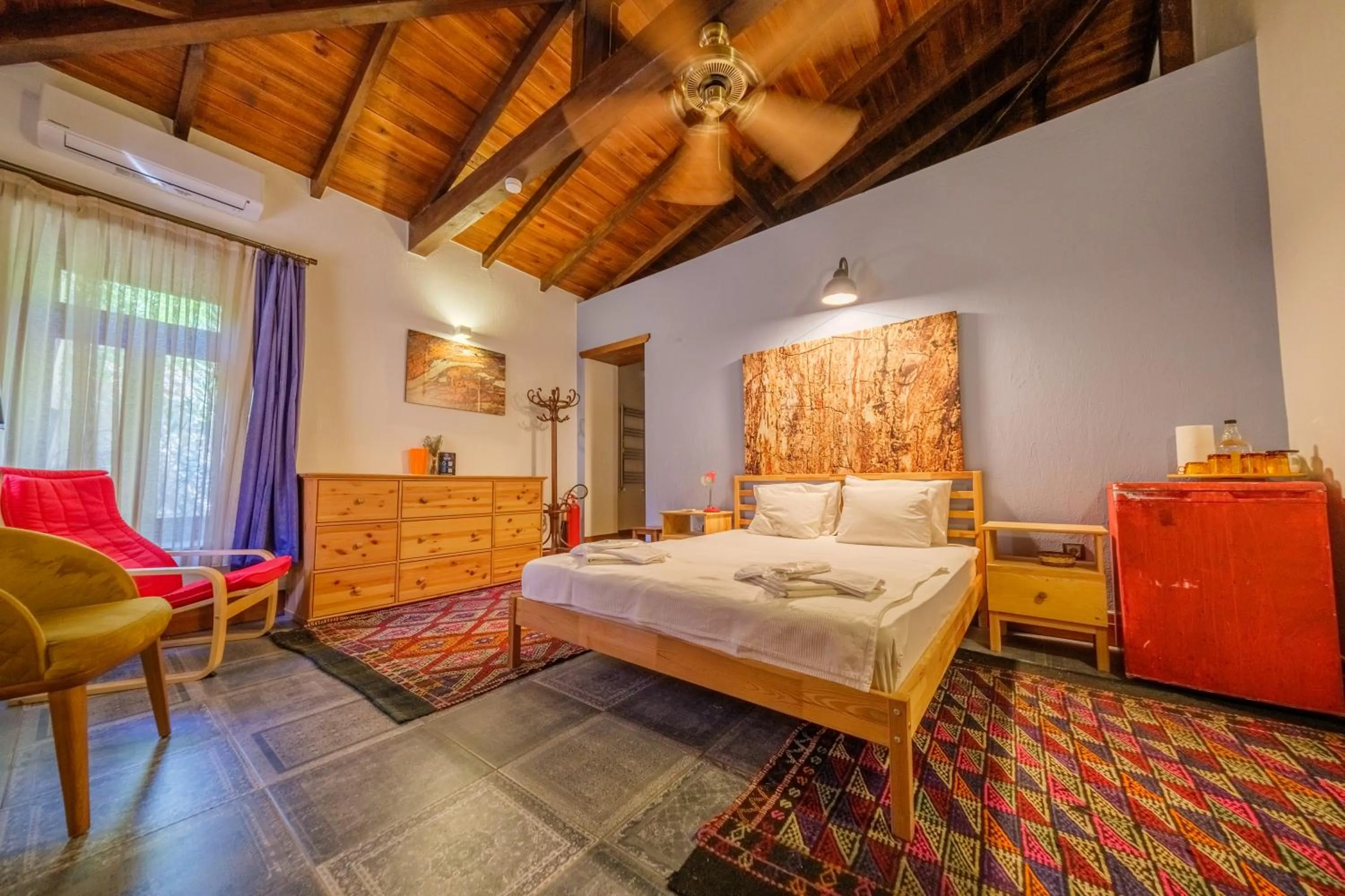 Bed in Mavras Tas Odalar