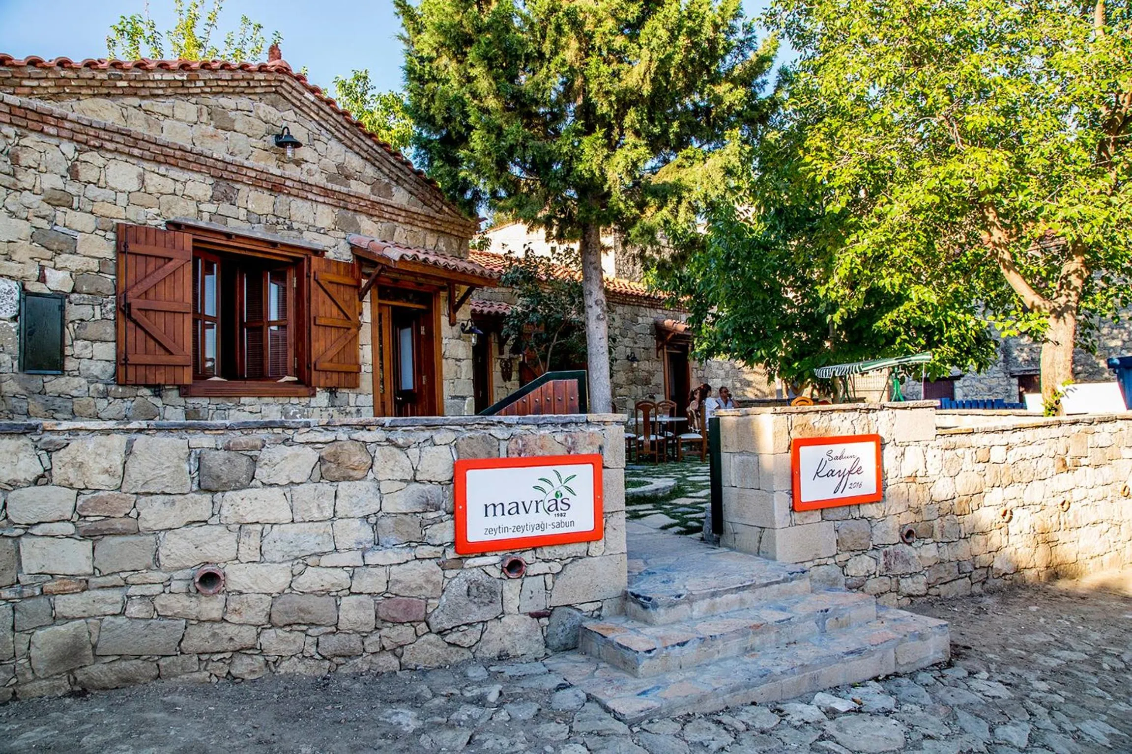 Property building in Mavras Tas Odalar