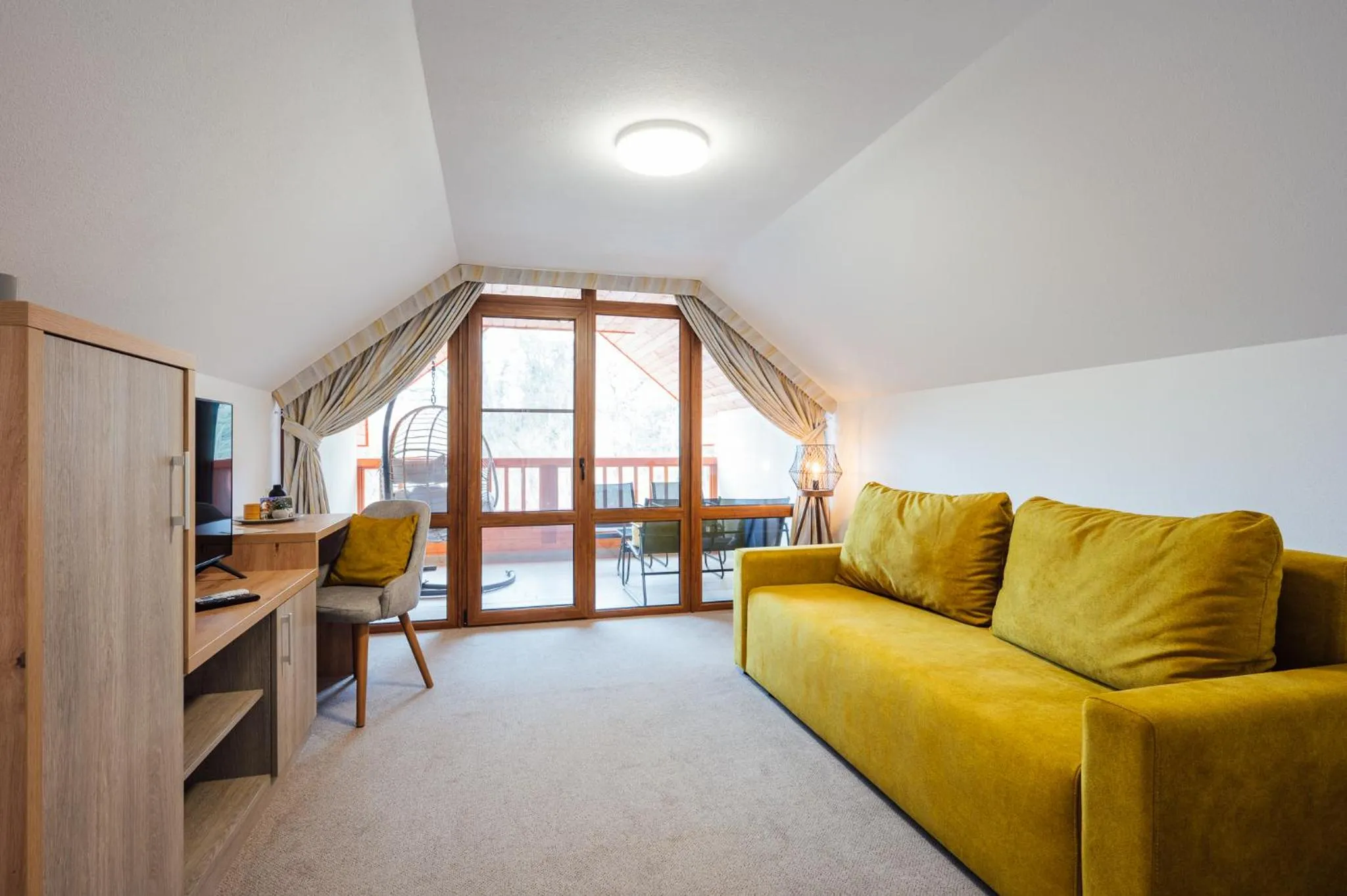 Day in Pensiunea Comfort