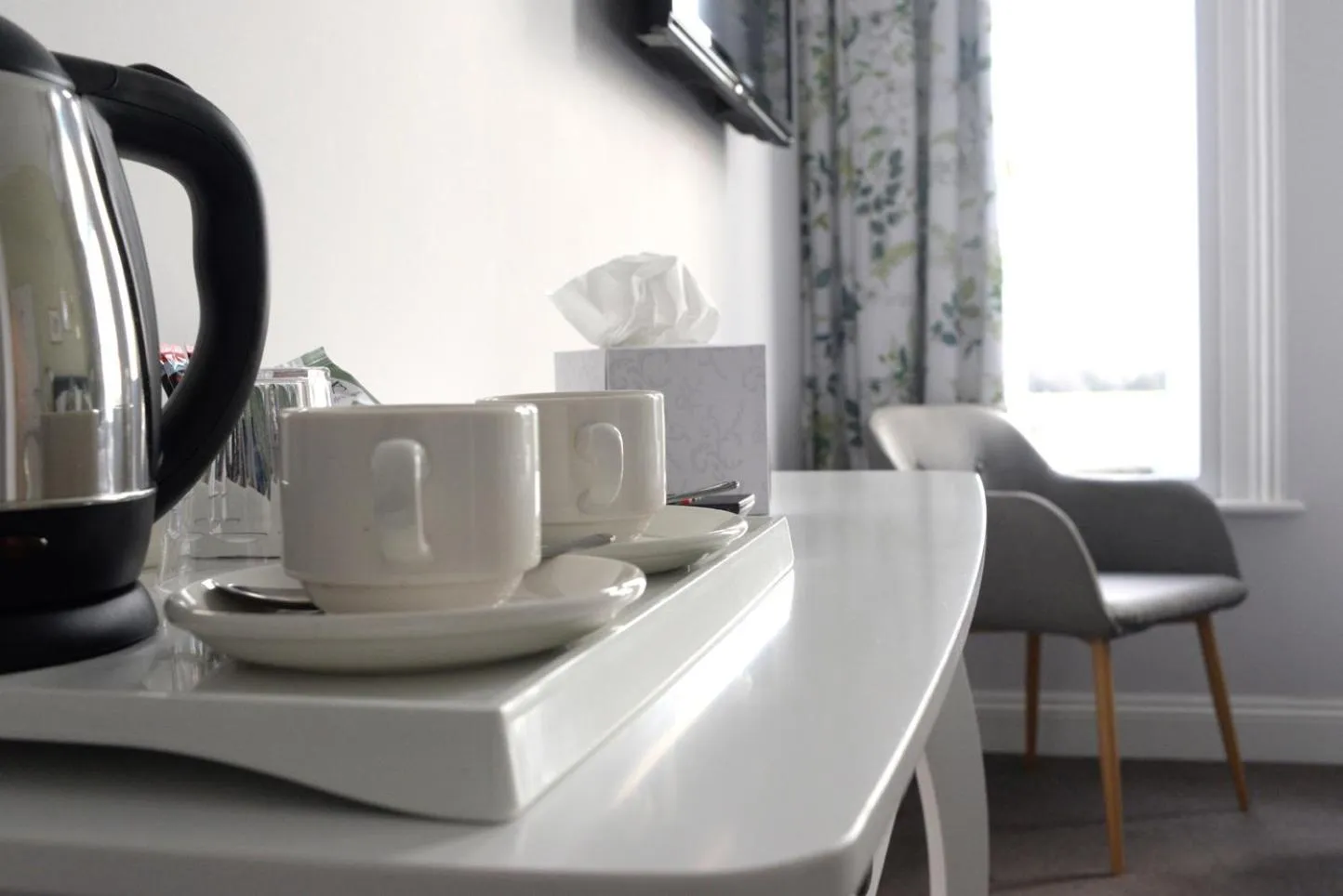 Coffee/tea facilities in The Milford Arms