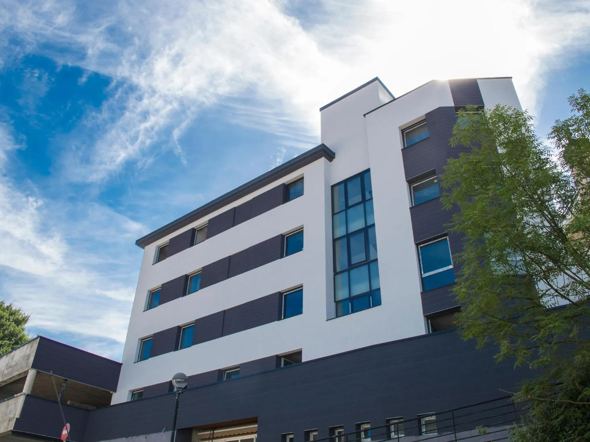 Facade/entrance in Koisi Hostel