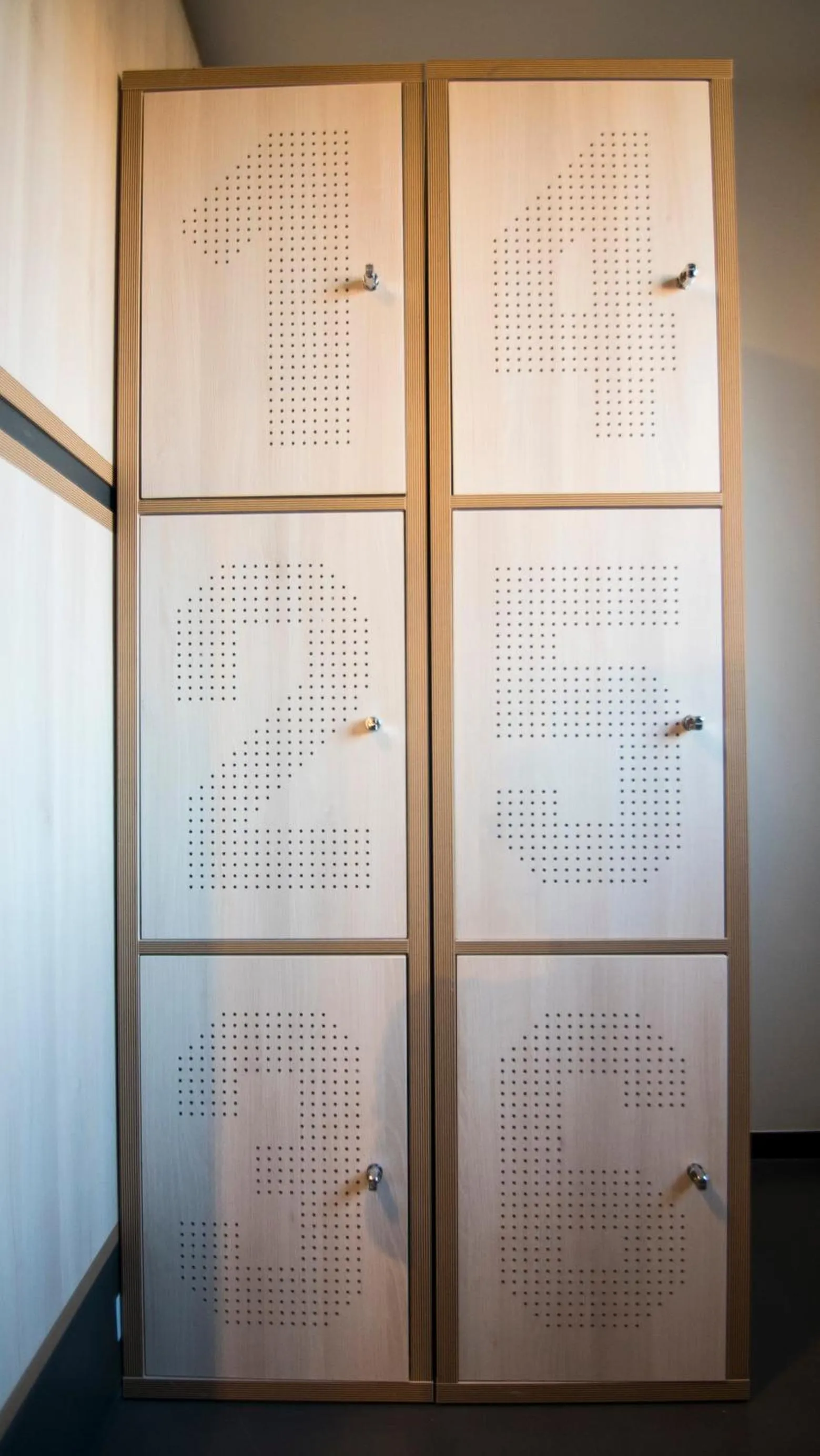 Area and facilities in Koisi Hostel