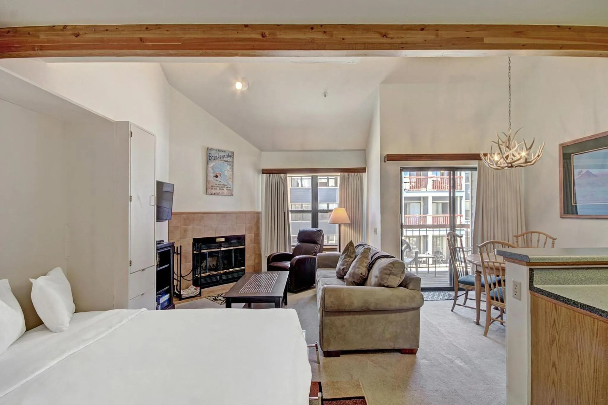 Living room, Bed in River Mountain Lodge, A Vail Resorts Property
