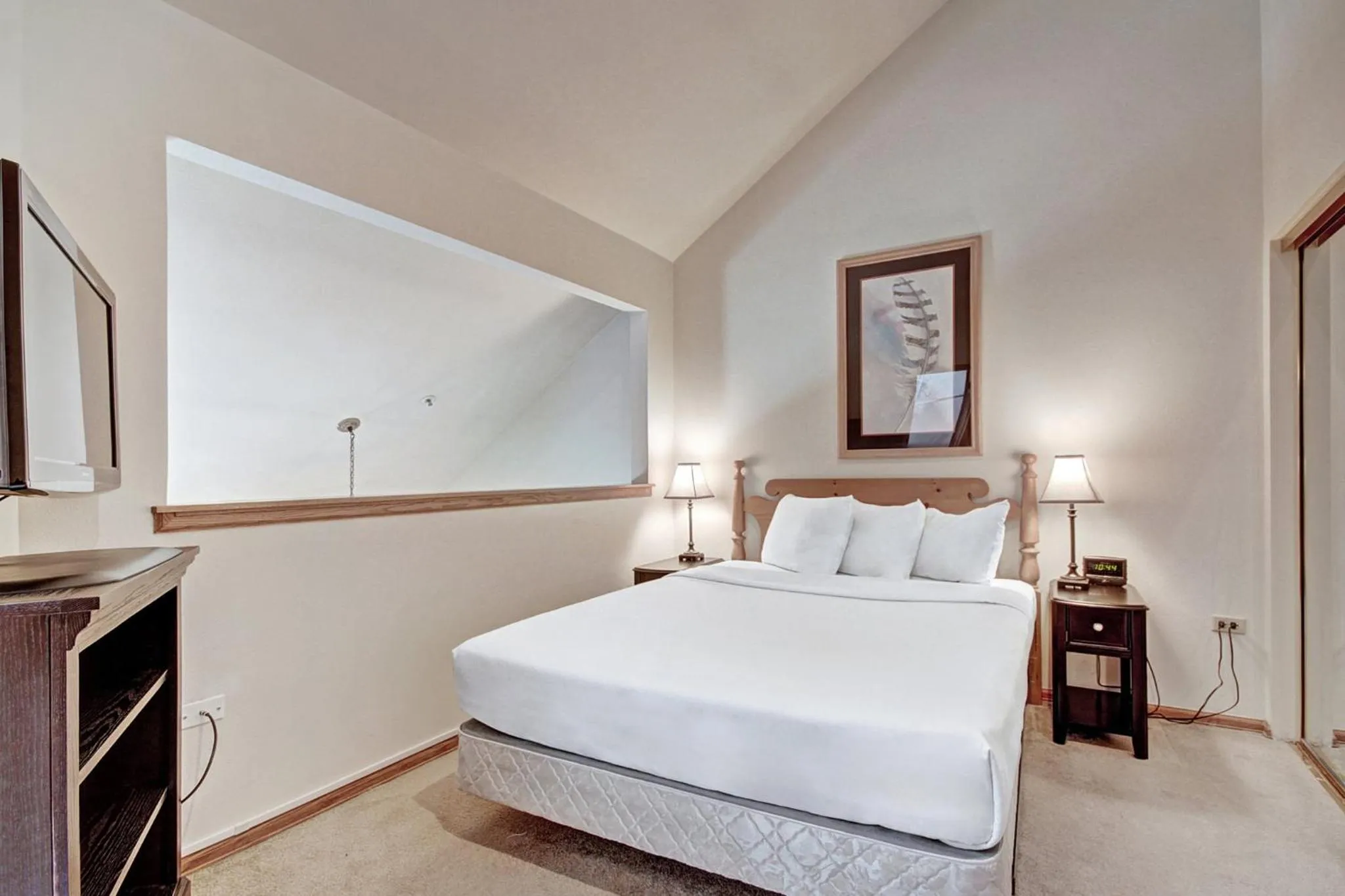 Bedroom, Bed in River Mountain Lodge, A Vail Resorts Property