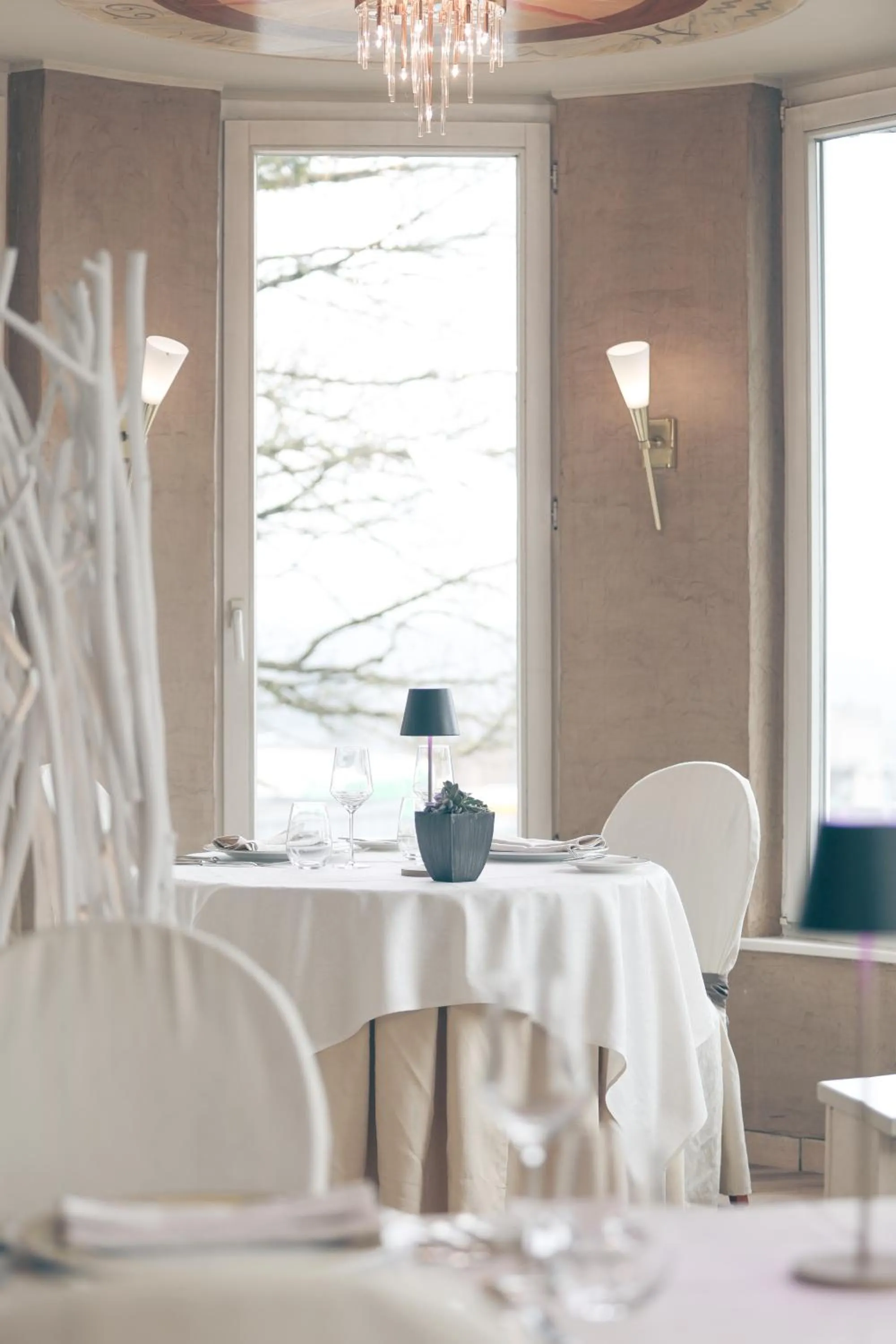 Restaurant/places to eat in Domaine de la Forêt