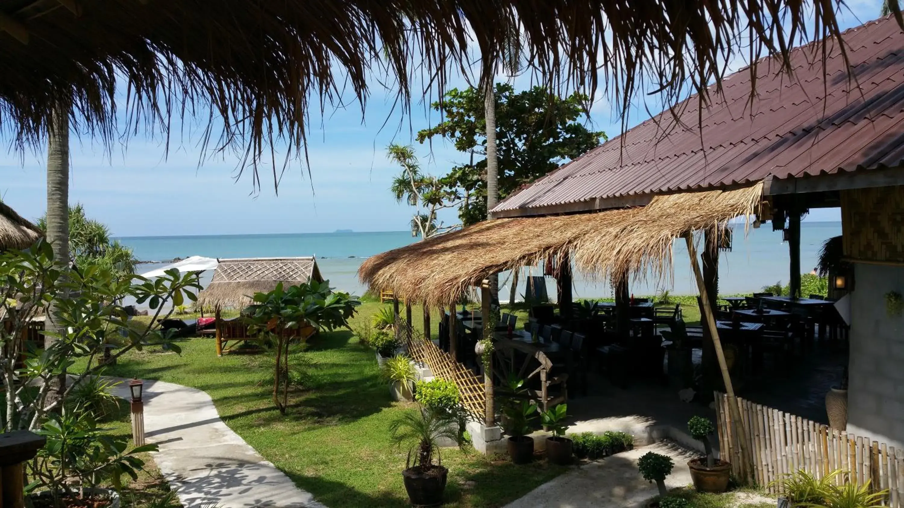 Bungalow with Sea View in Lazy Days Bungalows Bungalow with Sea View in Lazy Days Bungalows