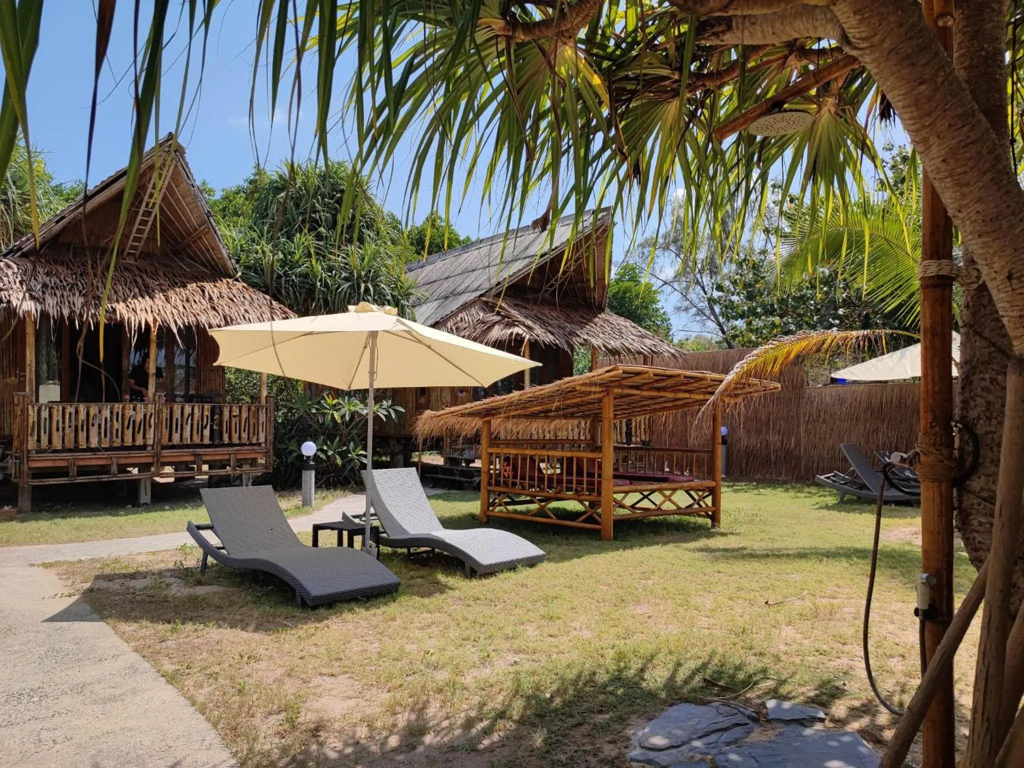 Property building in Lazy Days Bungalows