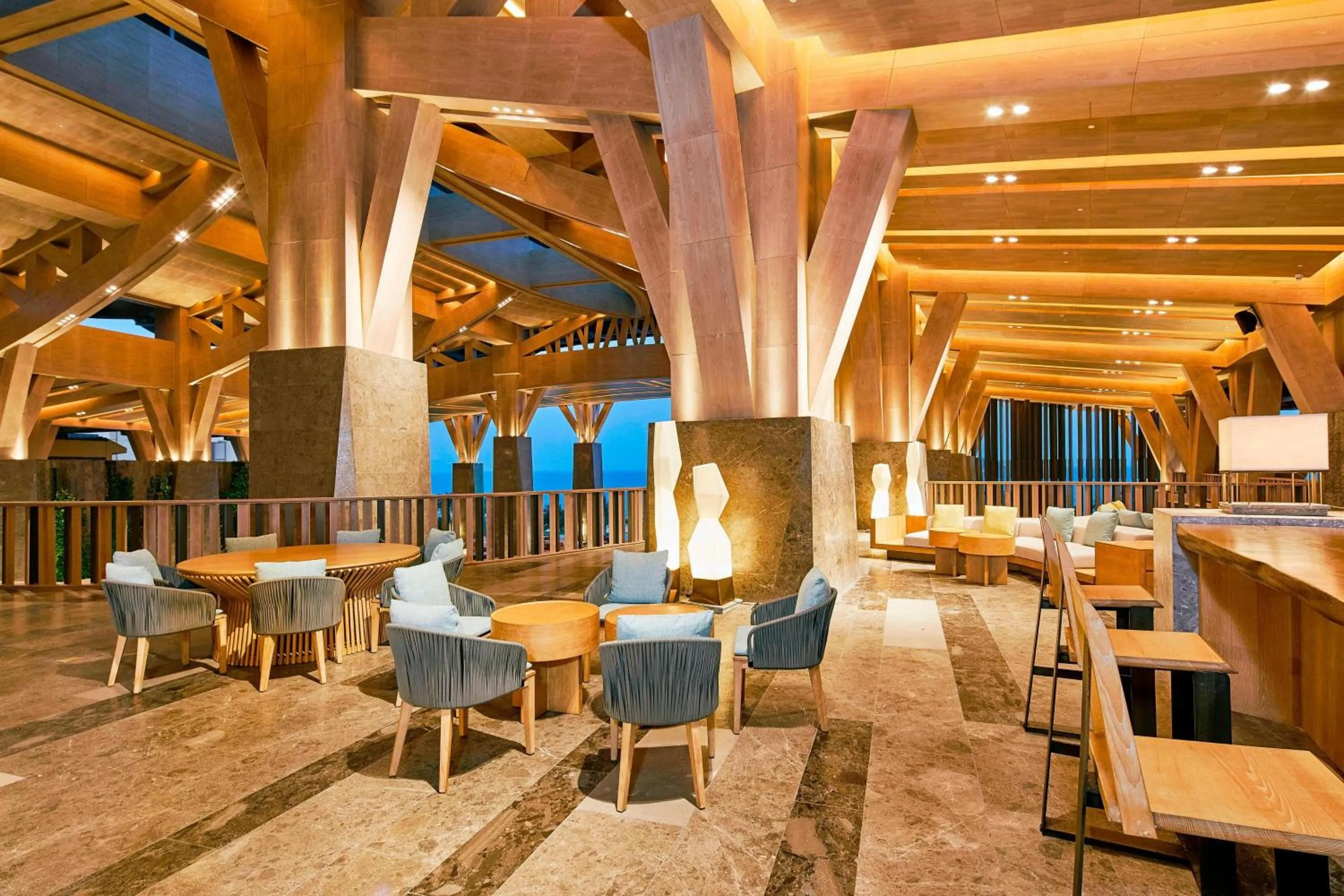 Lounge or bar in The Westin Shimei Bay Resort