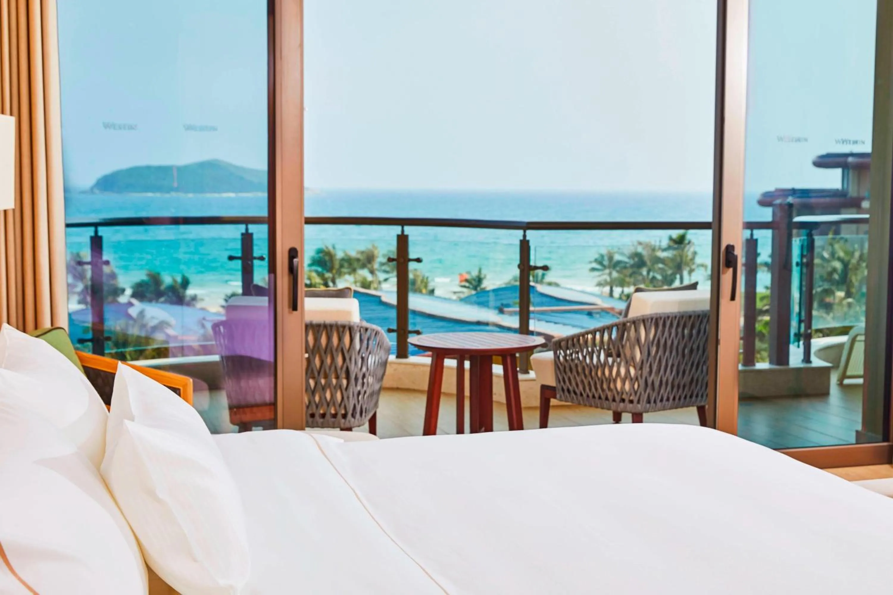 Bedroom, Bed in The Westin Shimei Bay Resort