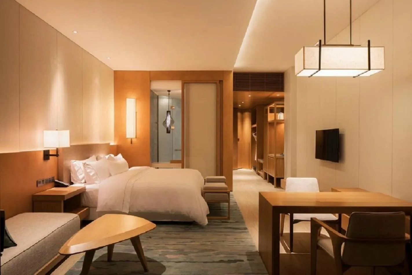 Photo of the whole room, Bed in The Westin Shimei Bay Resort