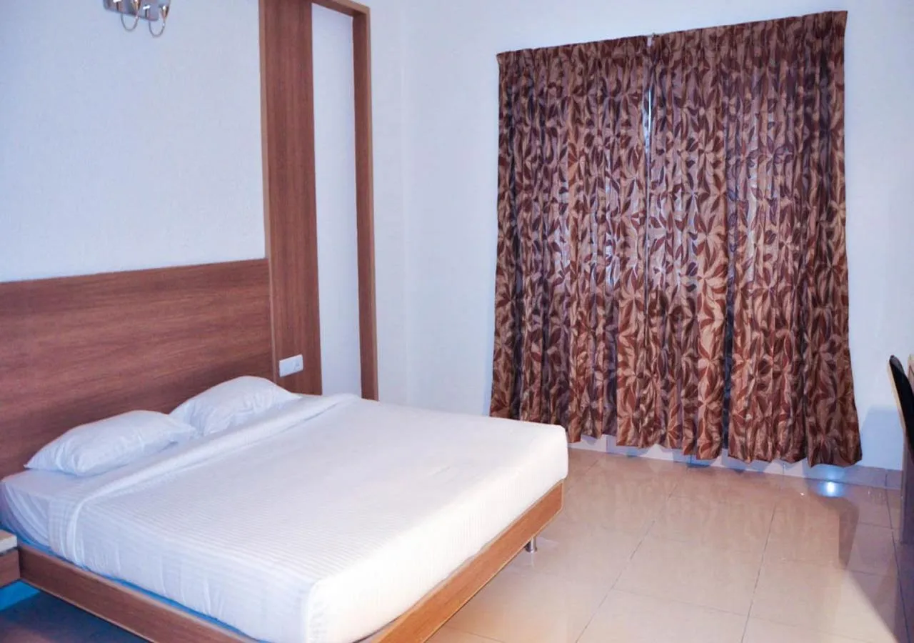 Bed in Rathna Residency