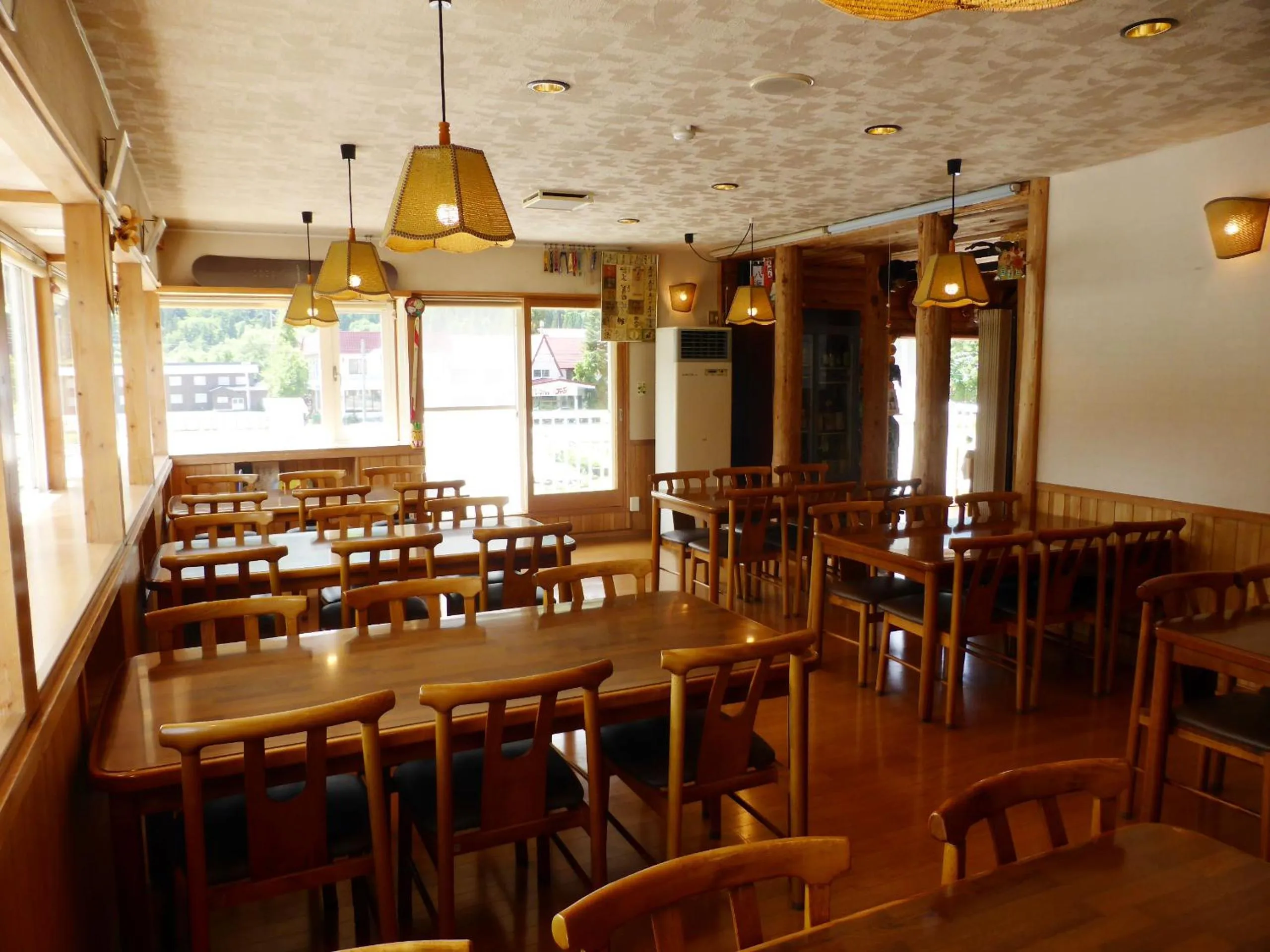 Restaurant/places to eat in 神楽ハウス