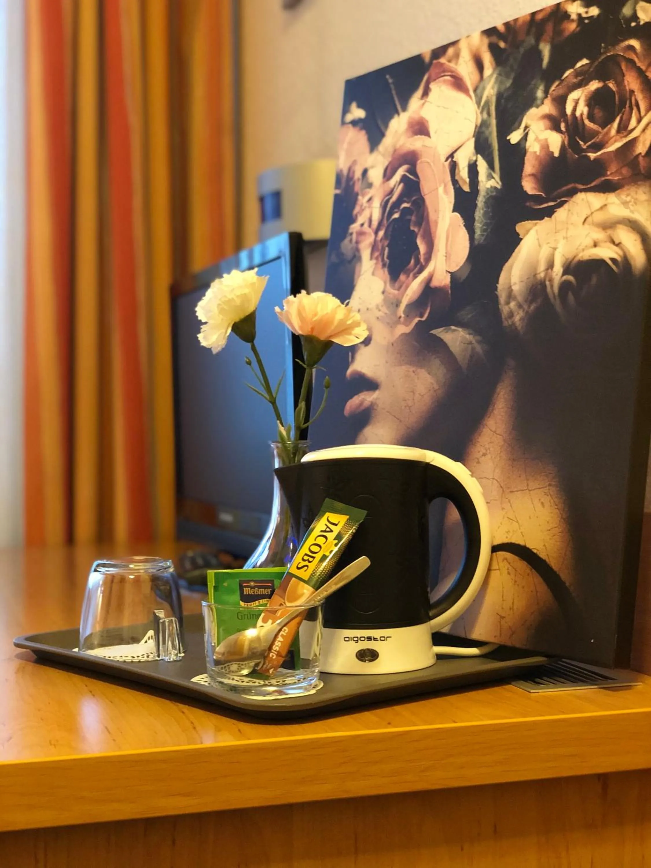 Coffee/tea facilities in Hotel Austria Stuttgart-City