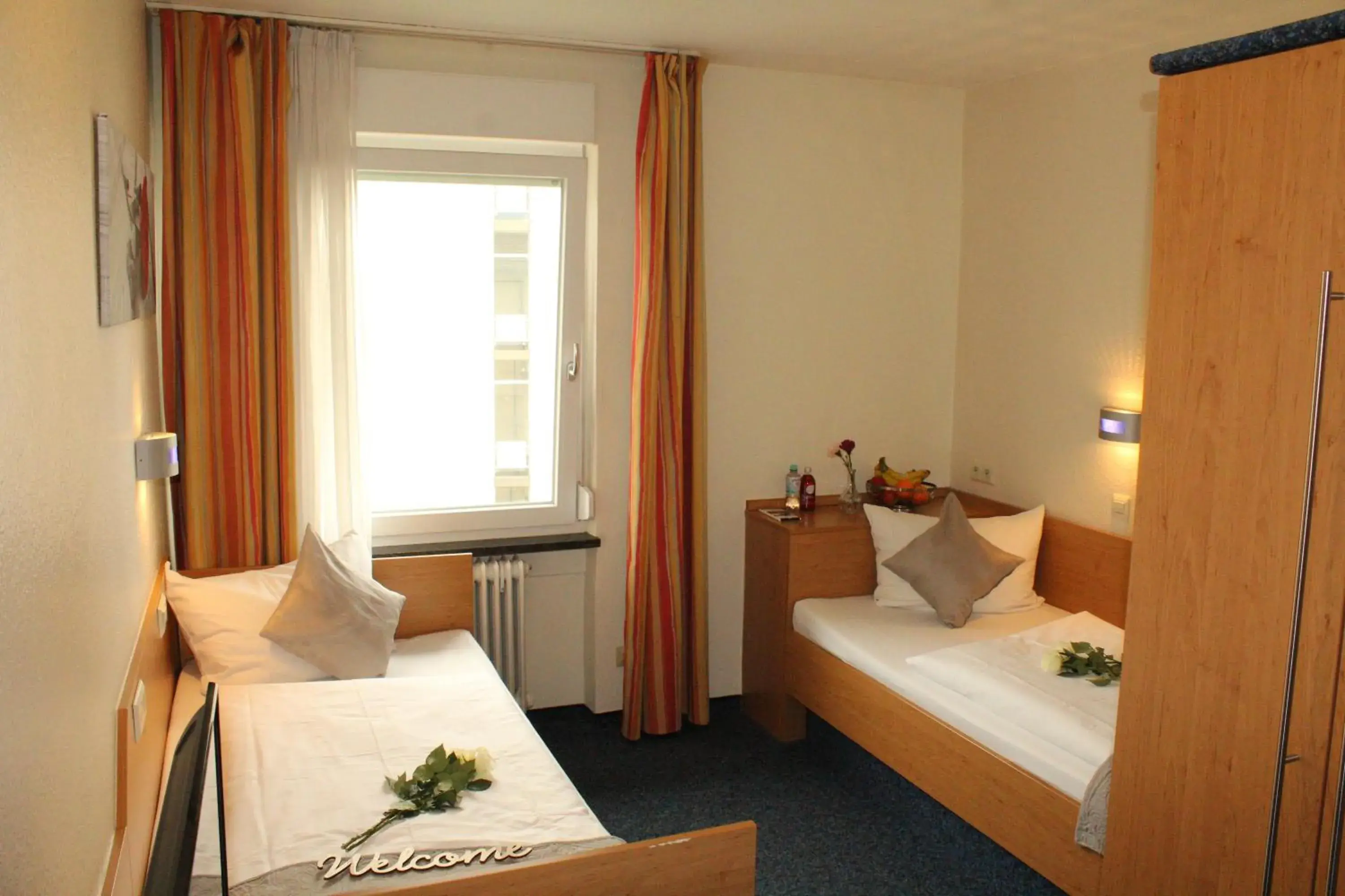 Standard Twin Room in Hotel Austria Stuttgart-City Standard Twin Room in Hotel Austria Stuttgart-City
