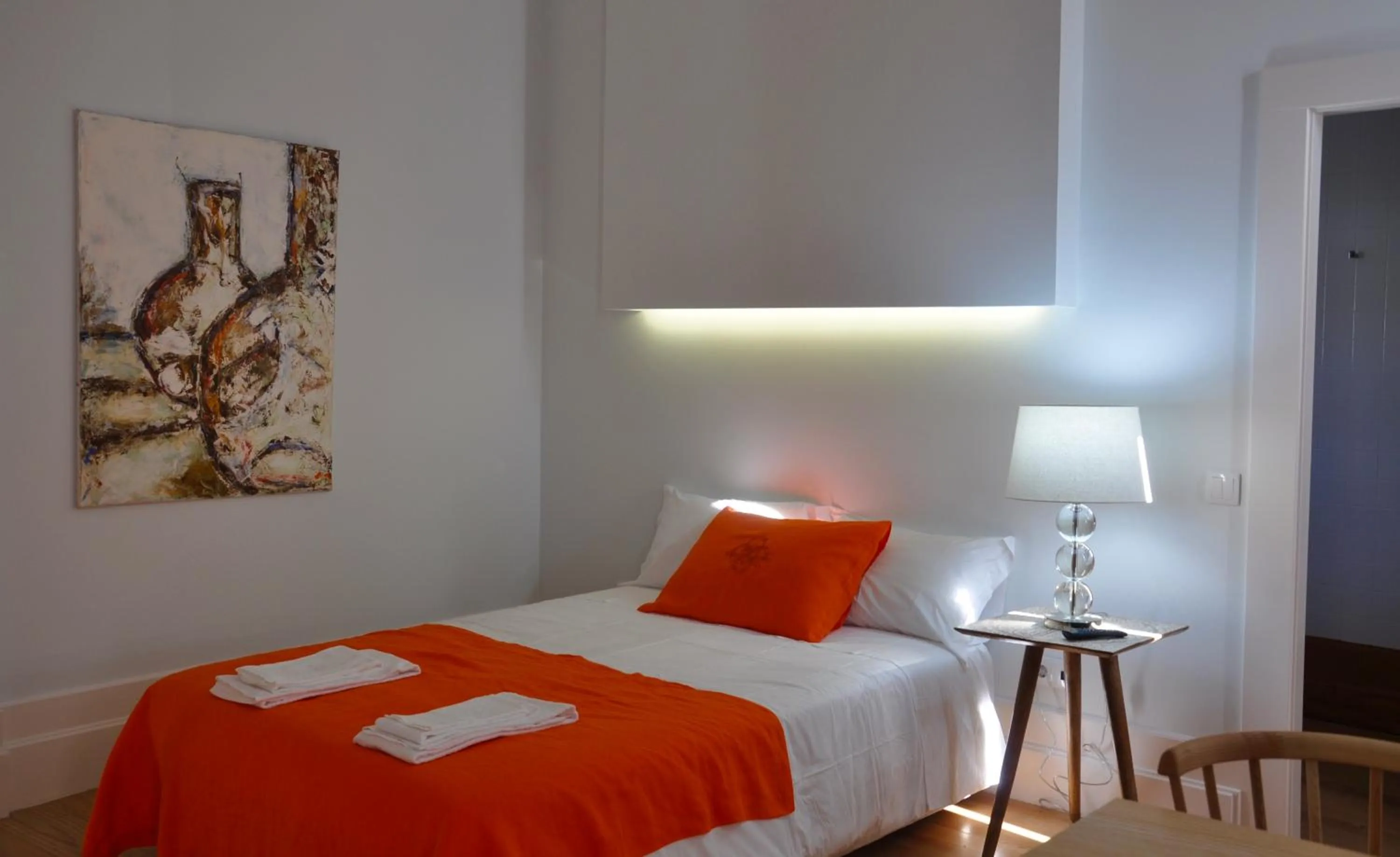 Bedroom, Bed in Casa de São Bento by PURUS