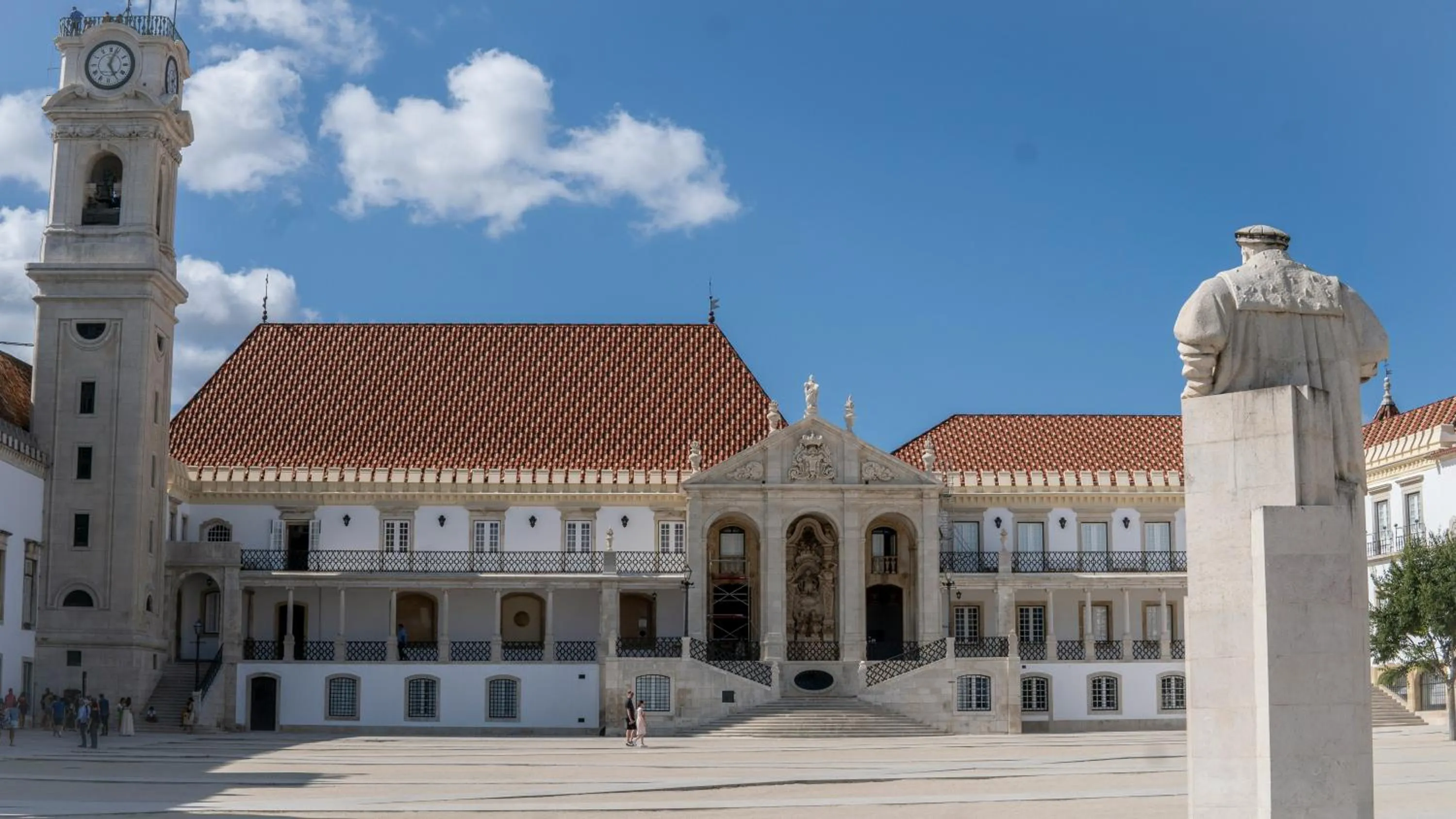 Nearby landmark in Casa de São Bento by PURUS