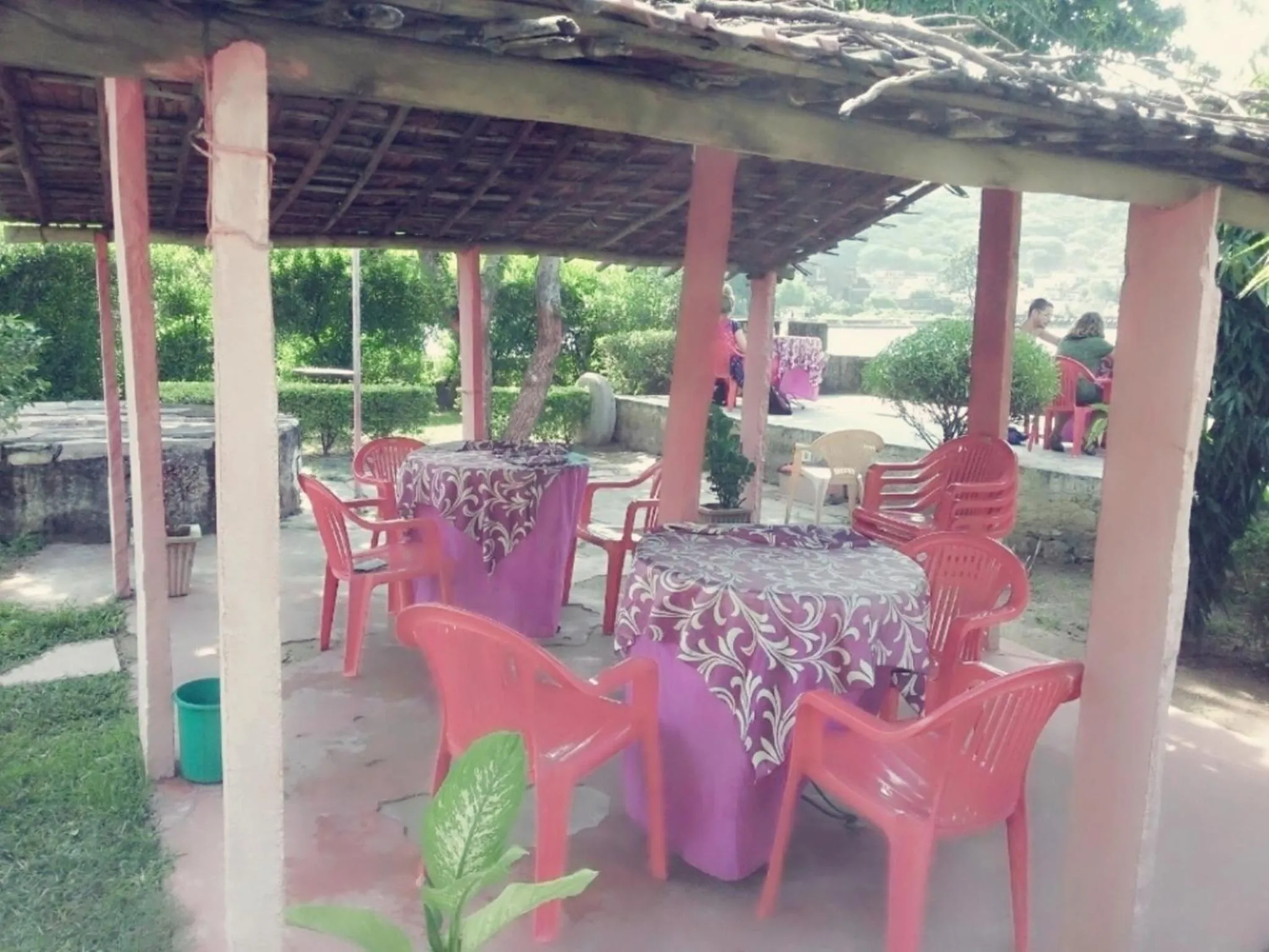 Restaurant/places to eat in Haveli Uma Megh Tourist Guest House