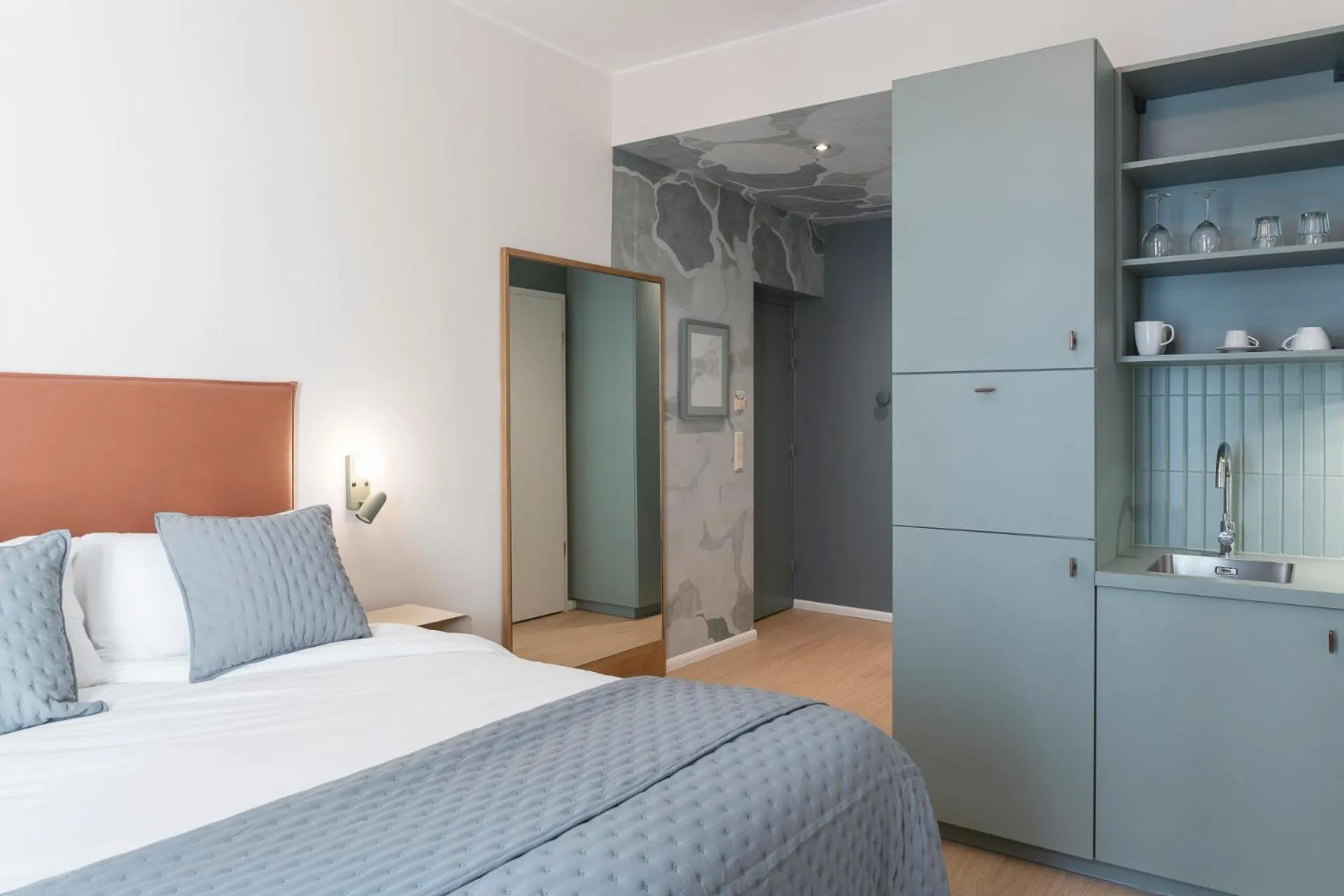 Bed in Key Inn serviced residences Belair