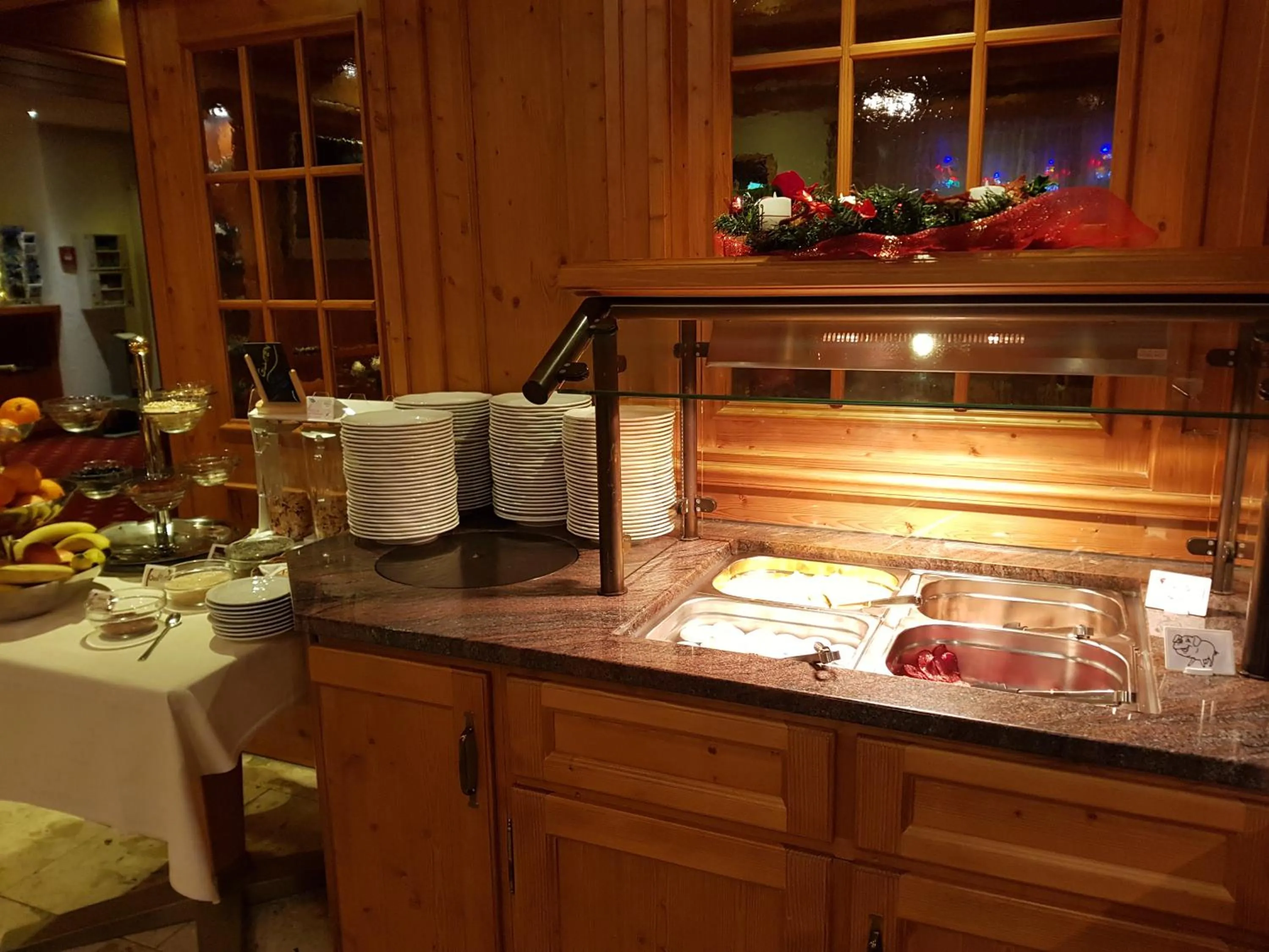 Breakfast in Hotel Taescherhof