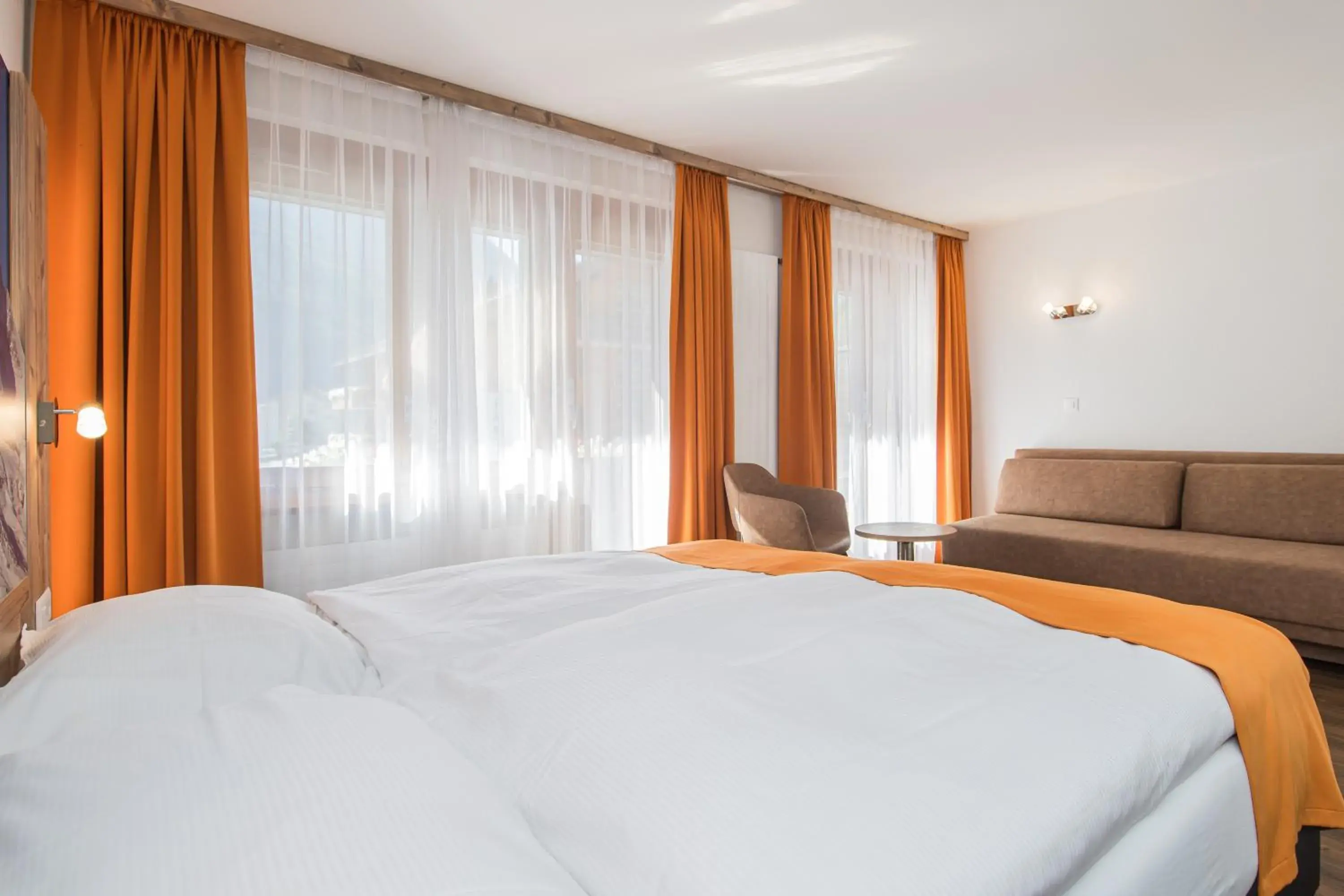 Standard Triple Room in Hotel Taescherhof Standard Triple Room in Hotel Taescherhof