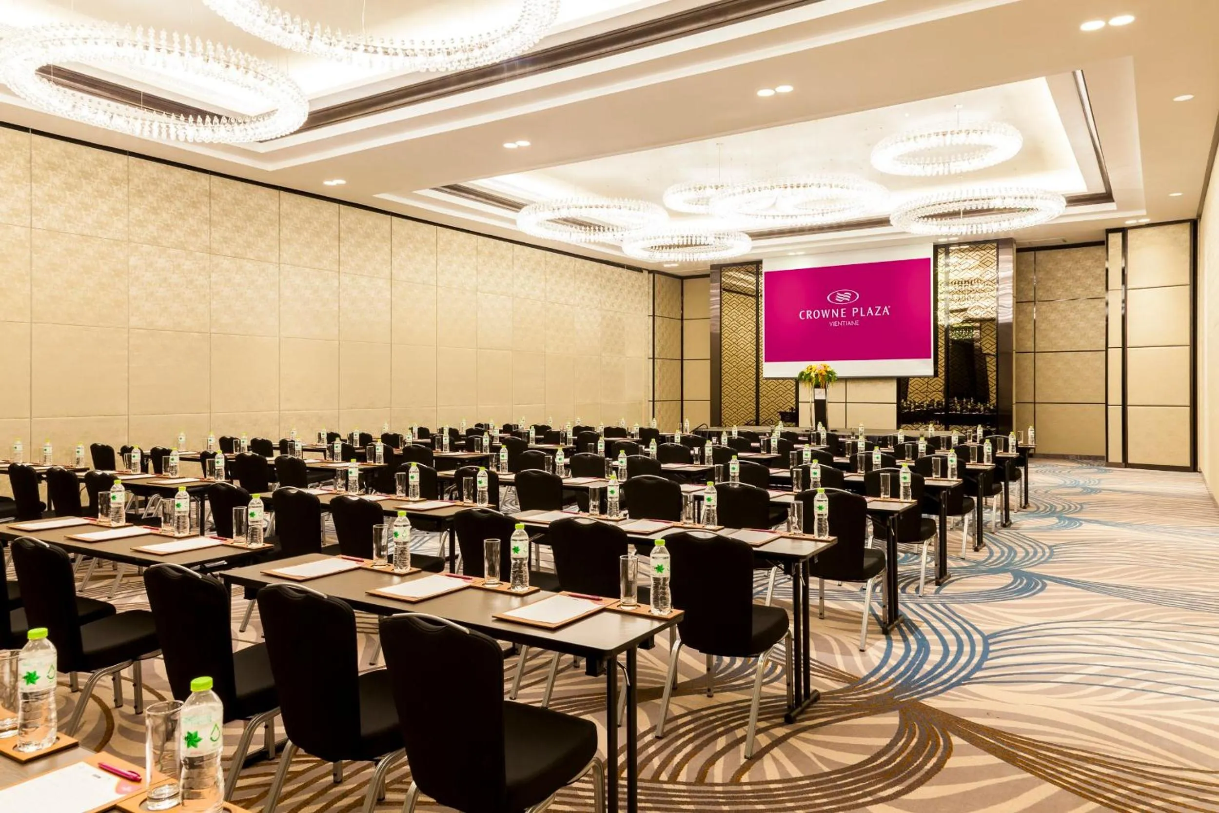 Banquet/Function facilities in Crowne Plaza Vientiane by IHG