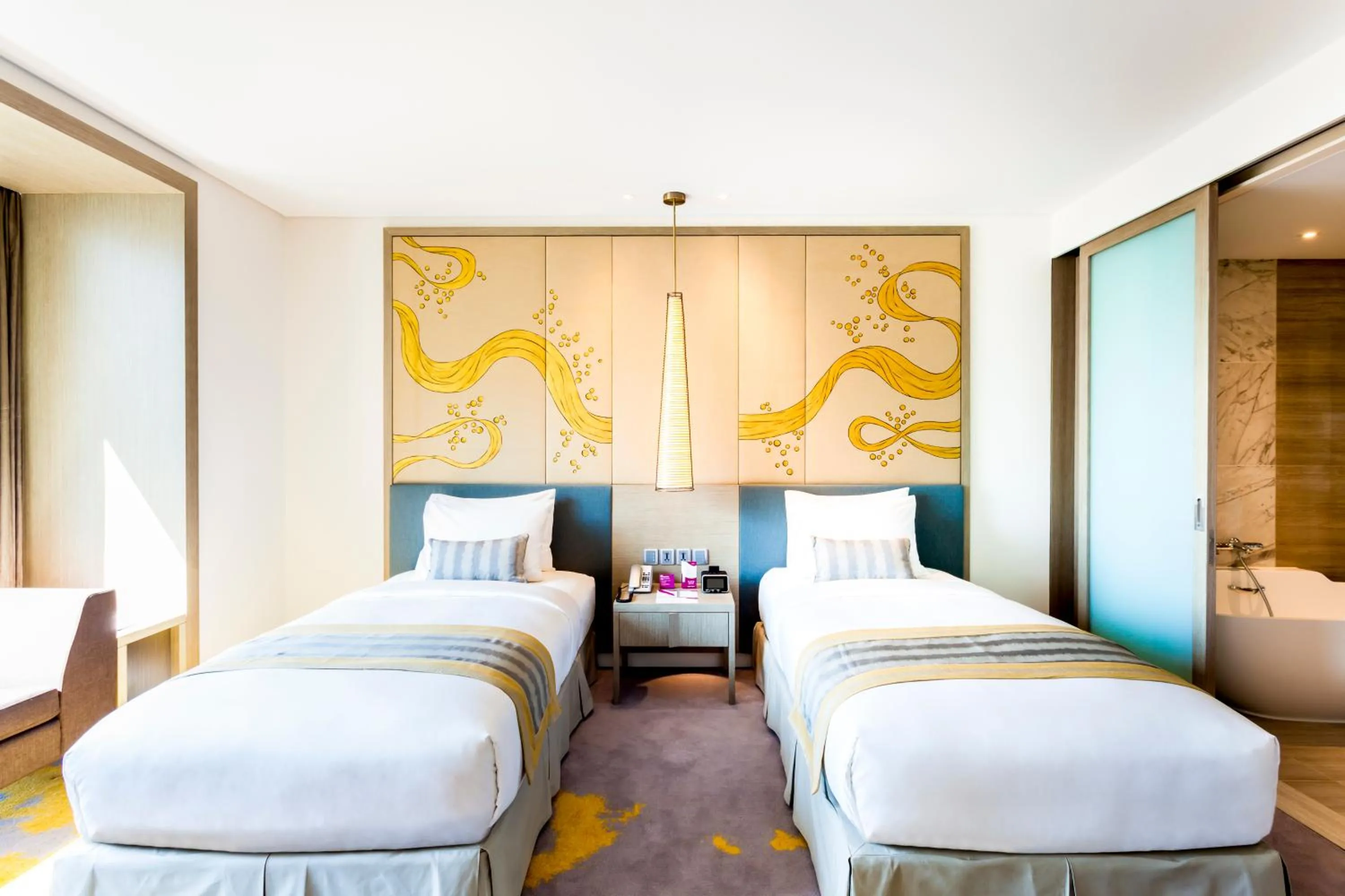 Bedroom, Bed in Crowne Plaza Vientiane by IHG