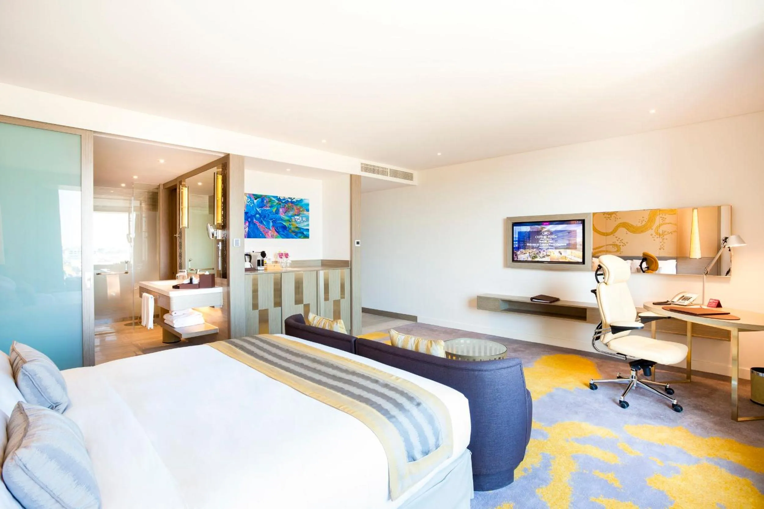 Photo of the whole room, Bed in Crowne Plaza Vientiane by IHG