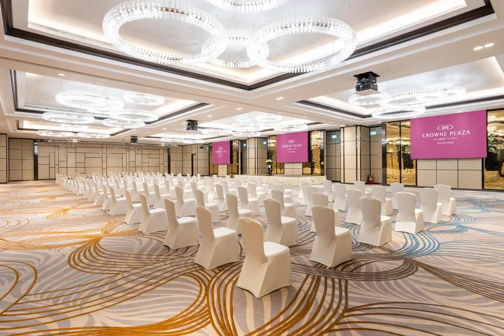 Banquet/Function facilities in Crowne Plaza Vientiane by IHG