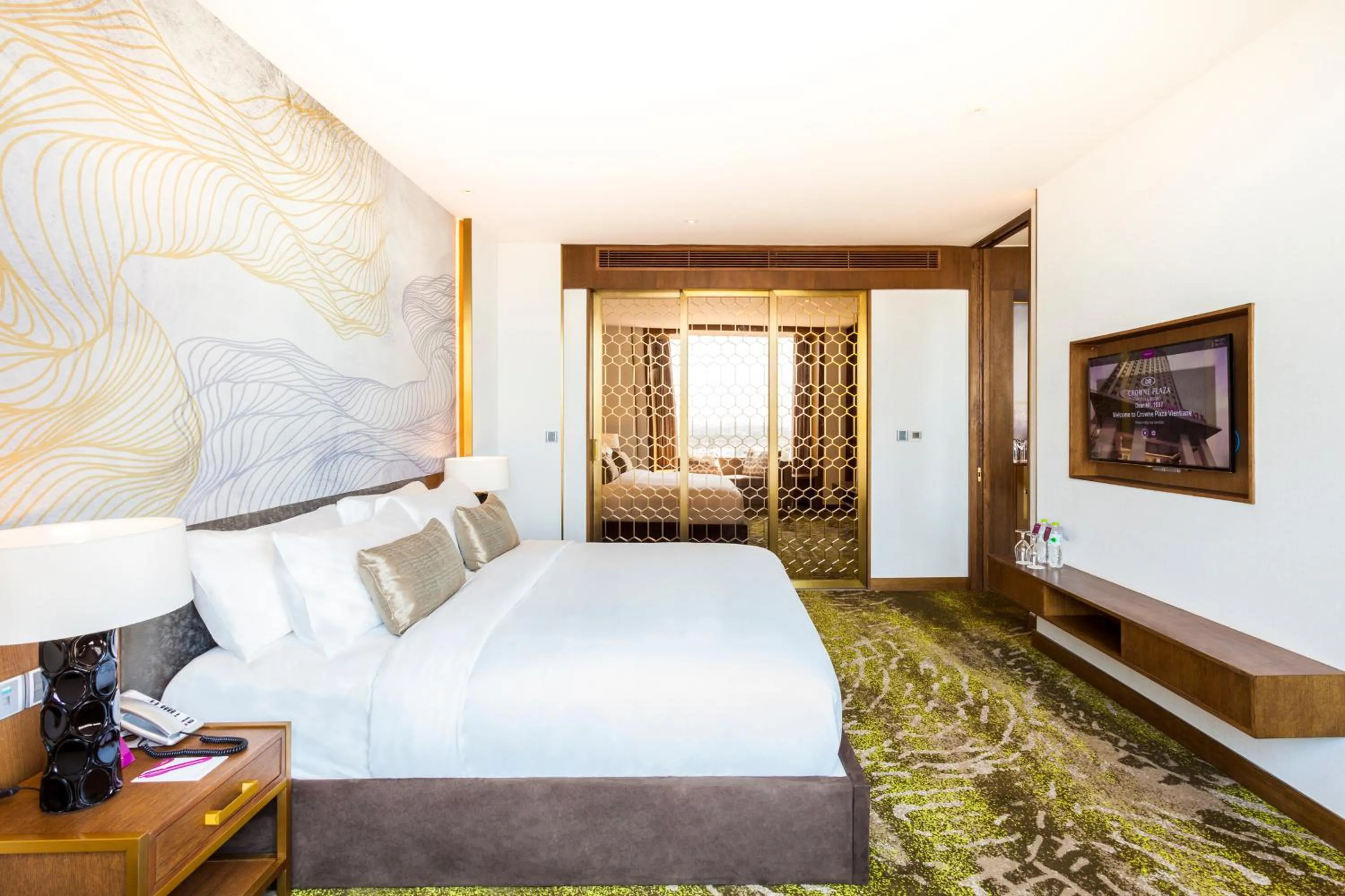 Bed in Crowne Plaza Vientiane by IHG