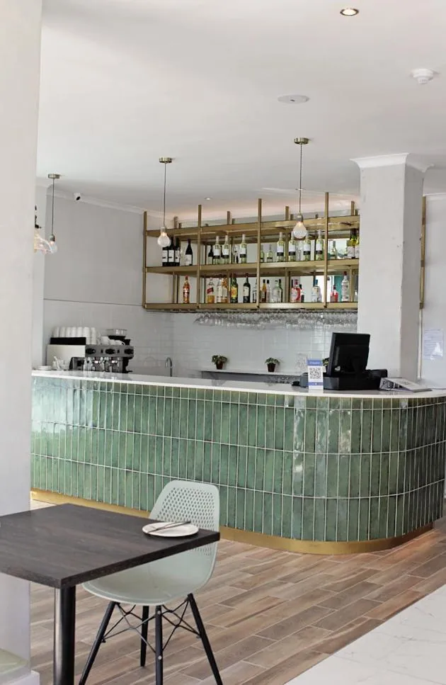 Lounge or bar in New National Hotel and Conference