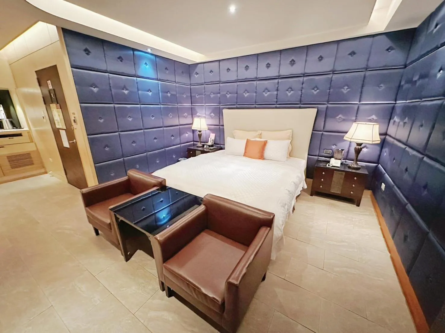 On site, Bed in Merry Day Motel Zhonghe Branch