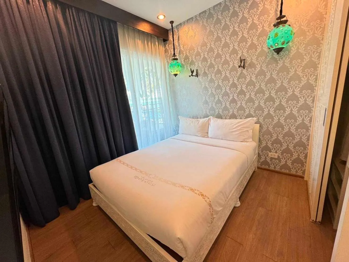 Bathroom, Bed in The Grand Morocc Hotel