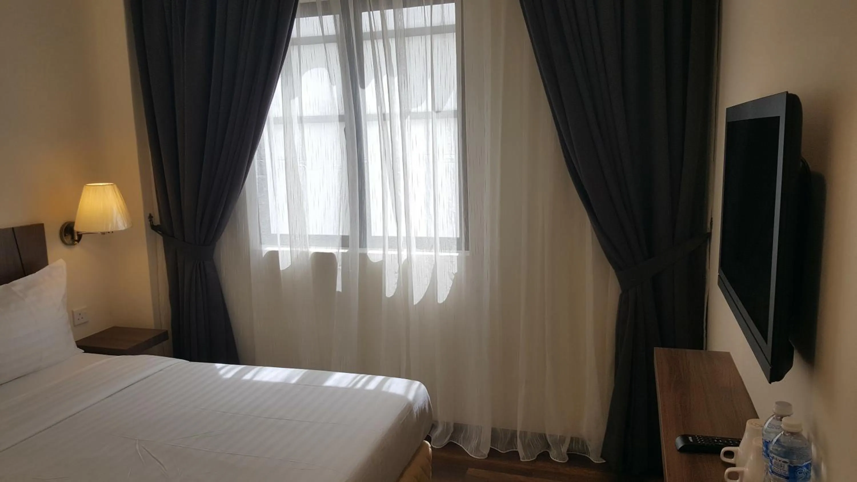 Bedroom, Bed in 9 Square Hotel - Seri Kembangan
