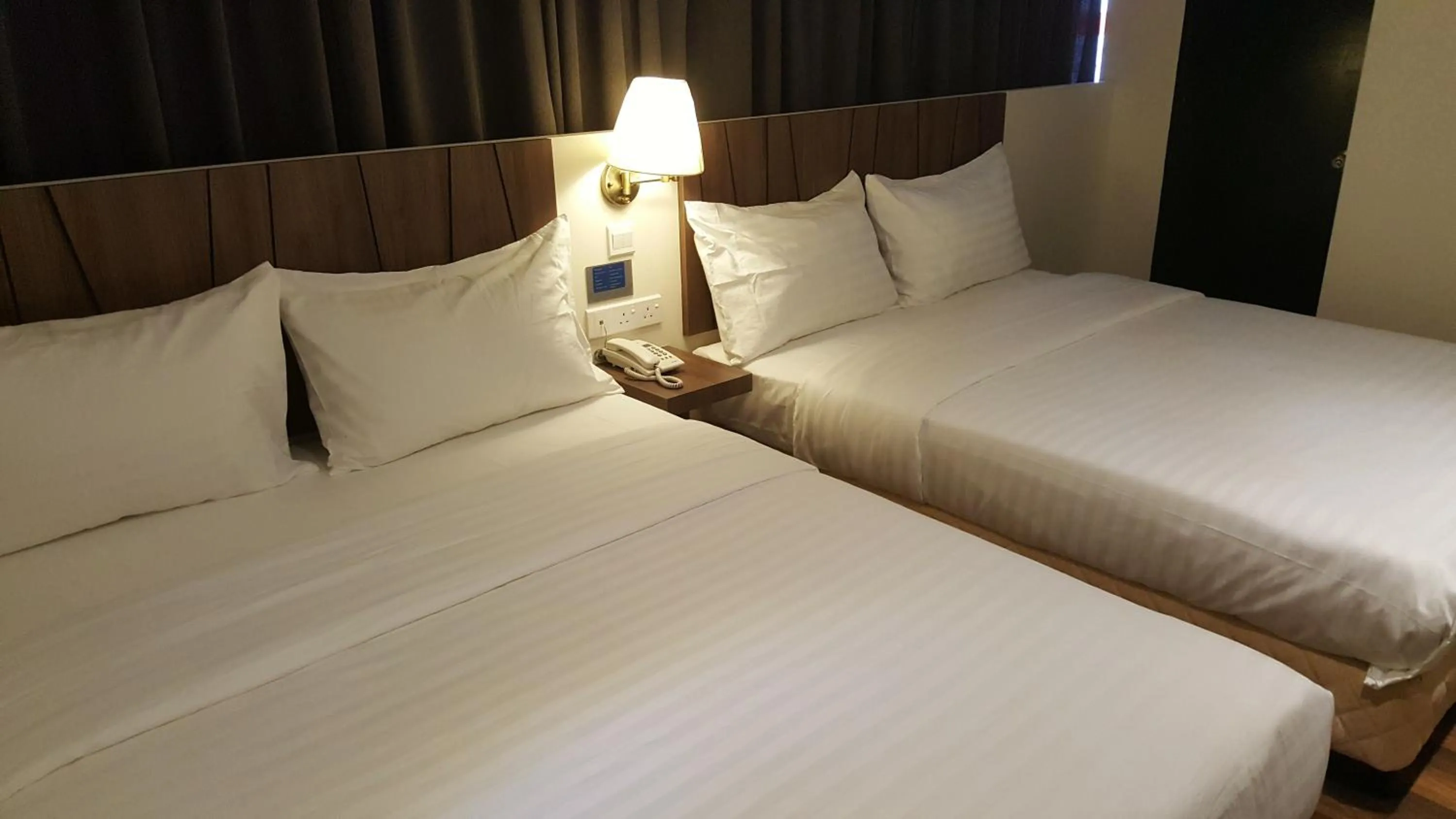 Bed in 9 Square Hotel - Seri Kembangan