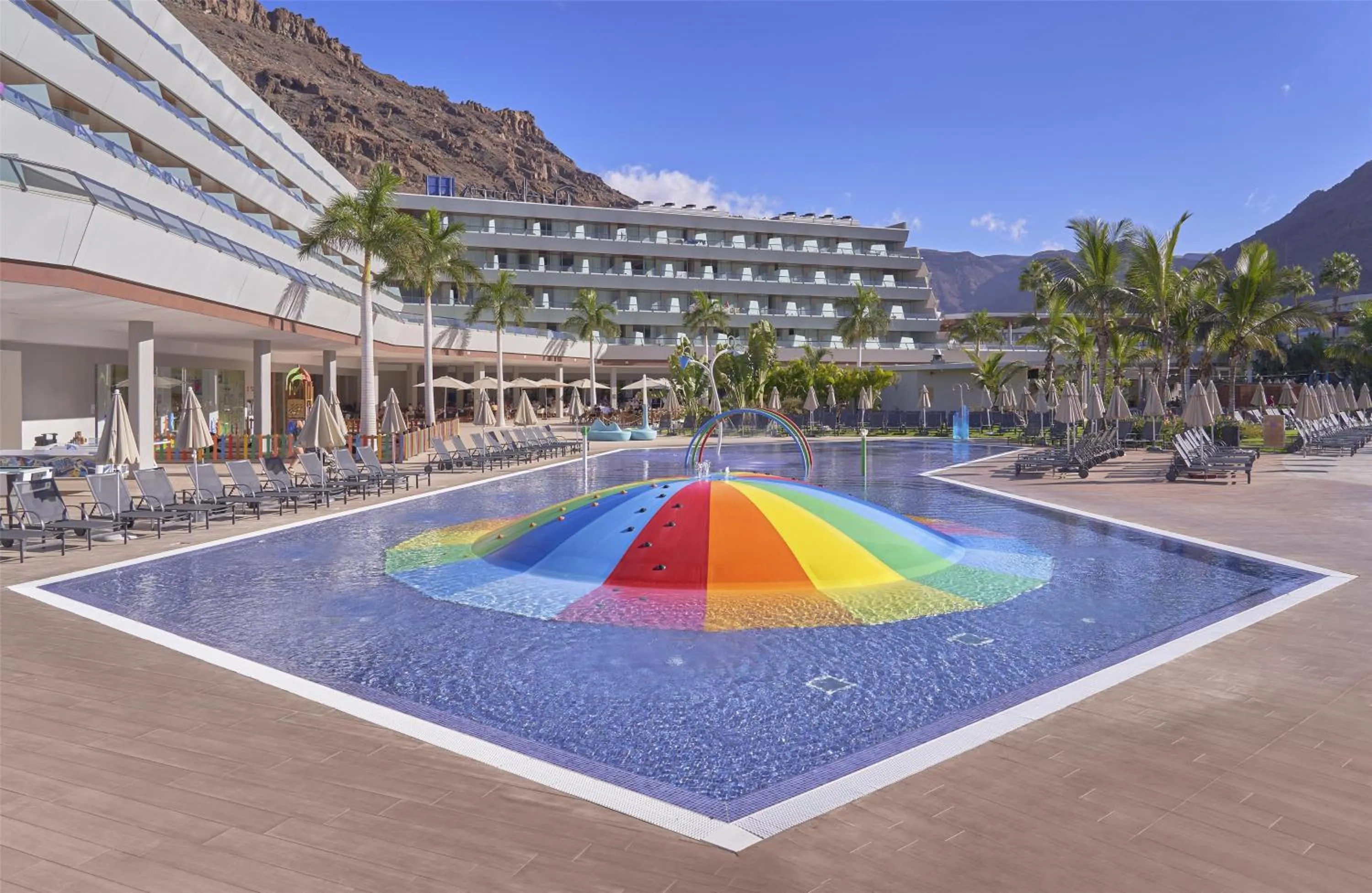 Pool view in Radisson Blu Resort & Spa, Gran Canaria Mogan
