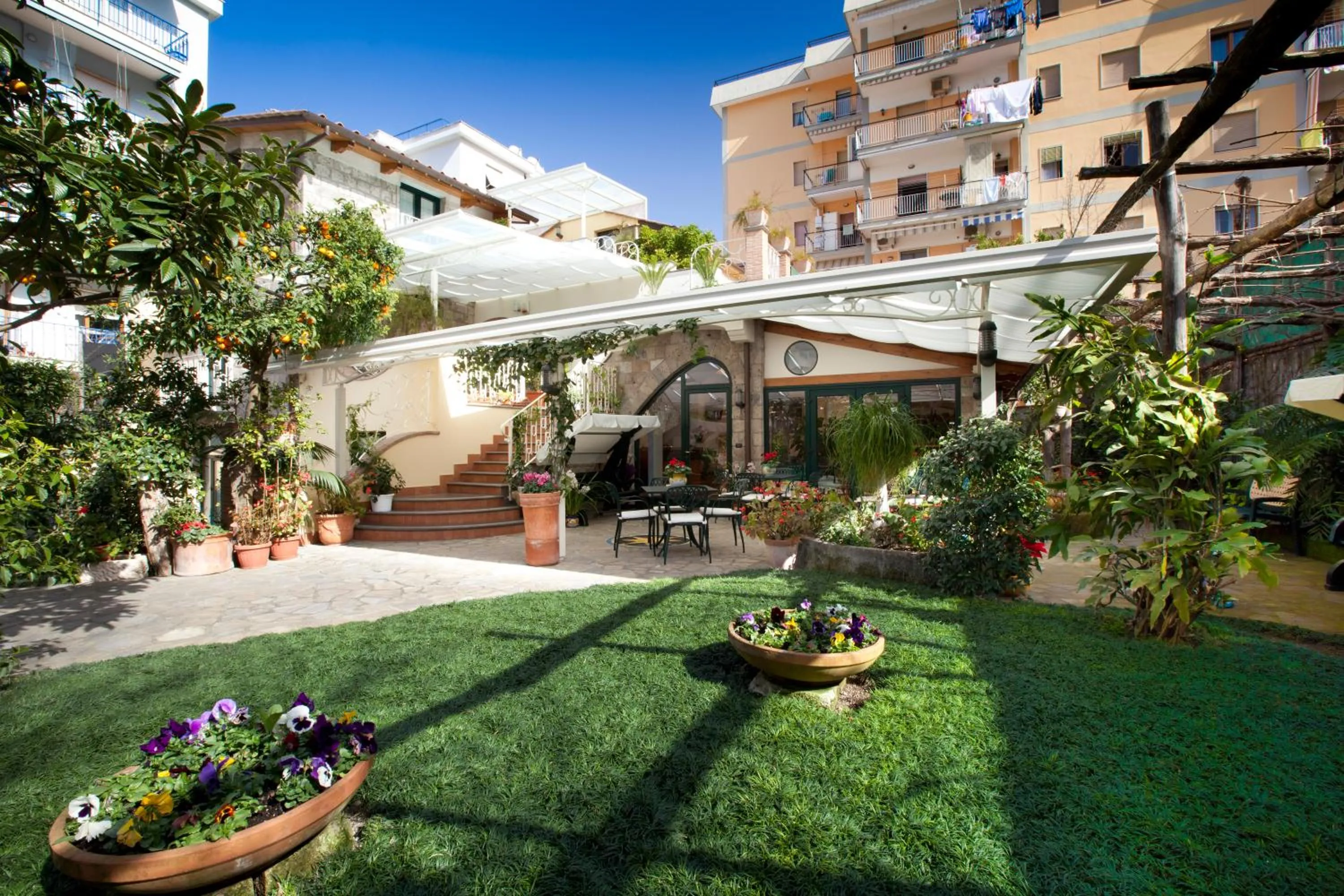 Facade/entrance in Angiolina Relais