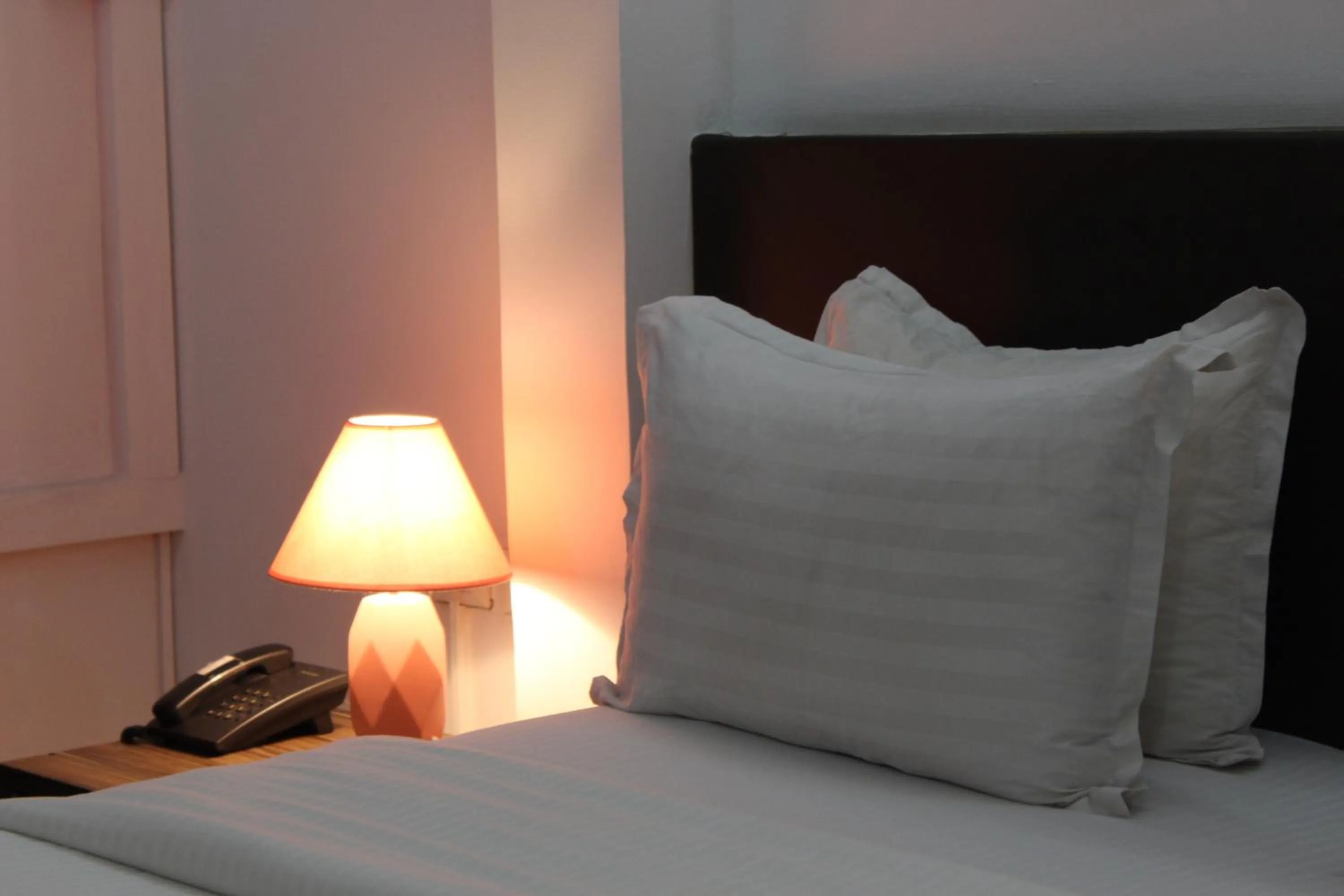 Bed in Hotel Belle Vie