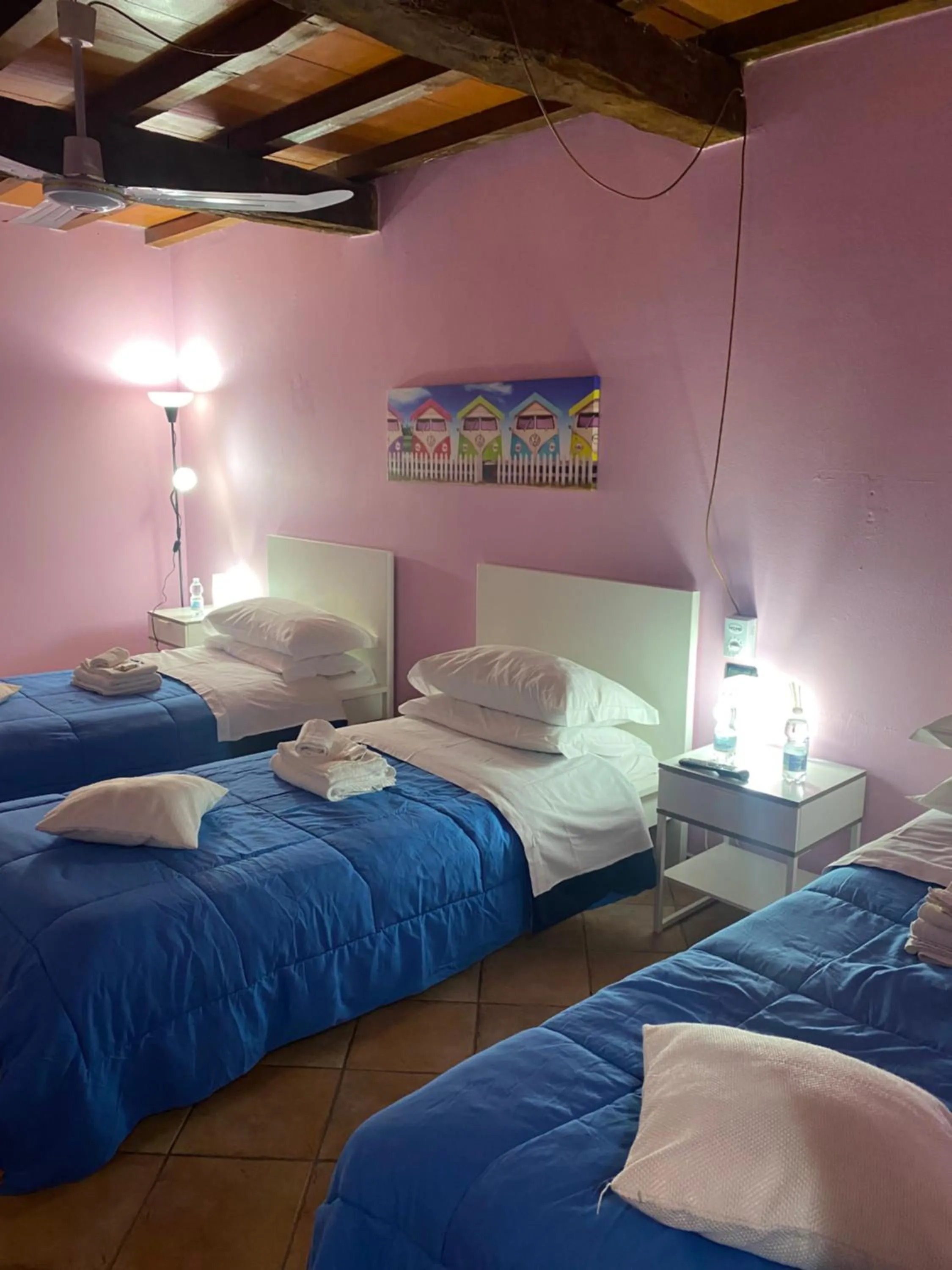 Bed in B&B Happiness in the Country