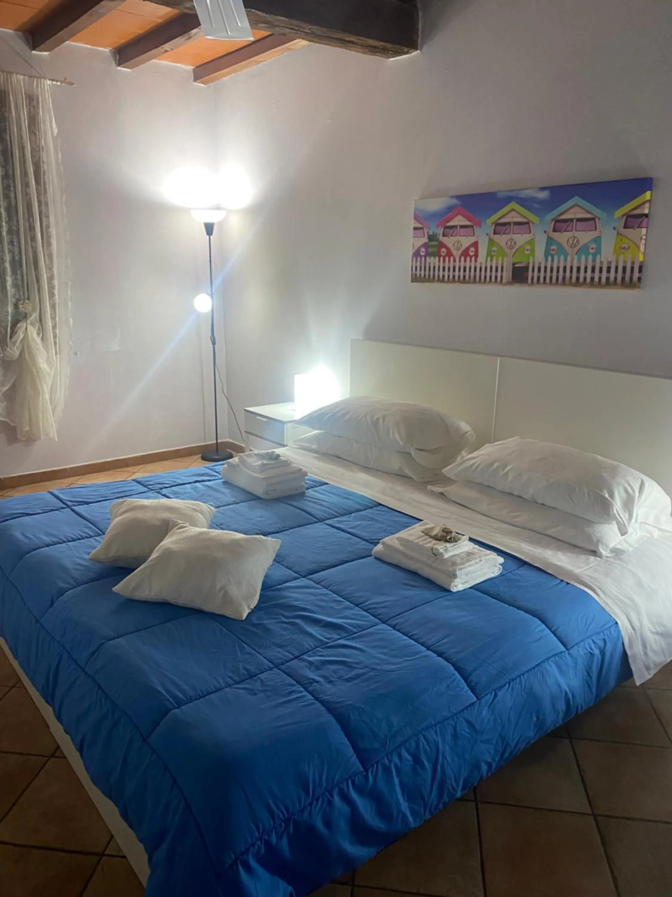 Bed in B&B Happiness in the Country